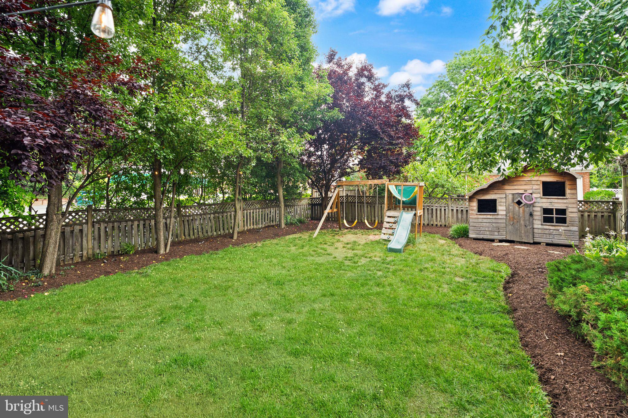 ARLINGTON FOREST - Residential