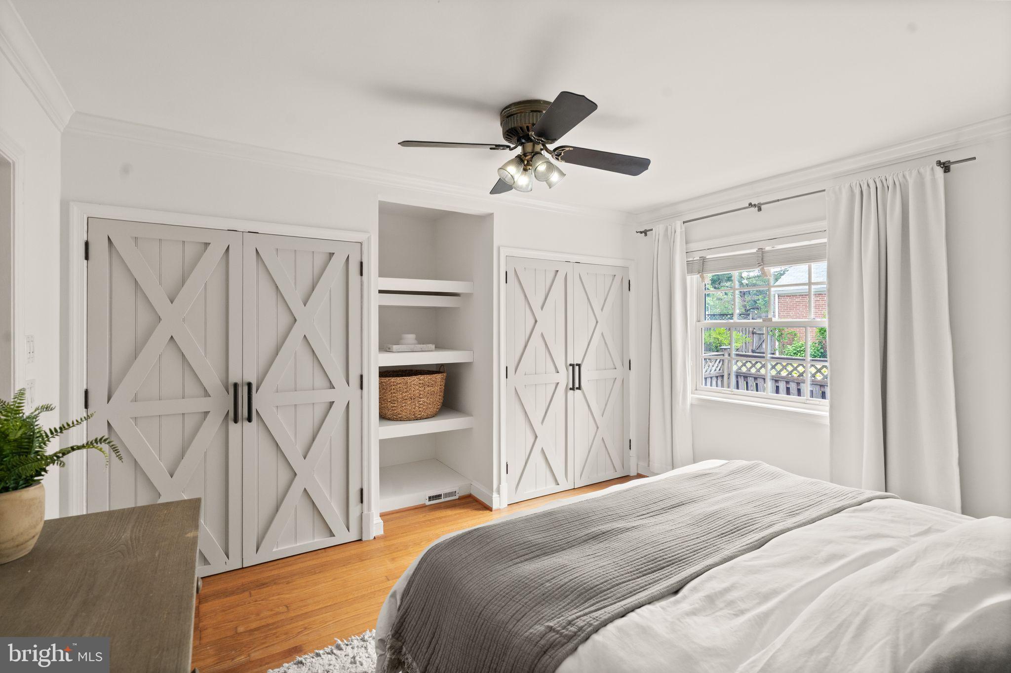ARLINGTON FOREST - Residential