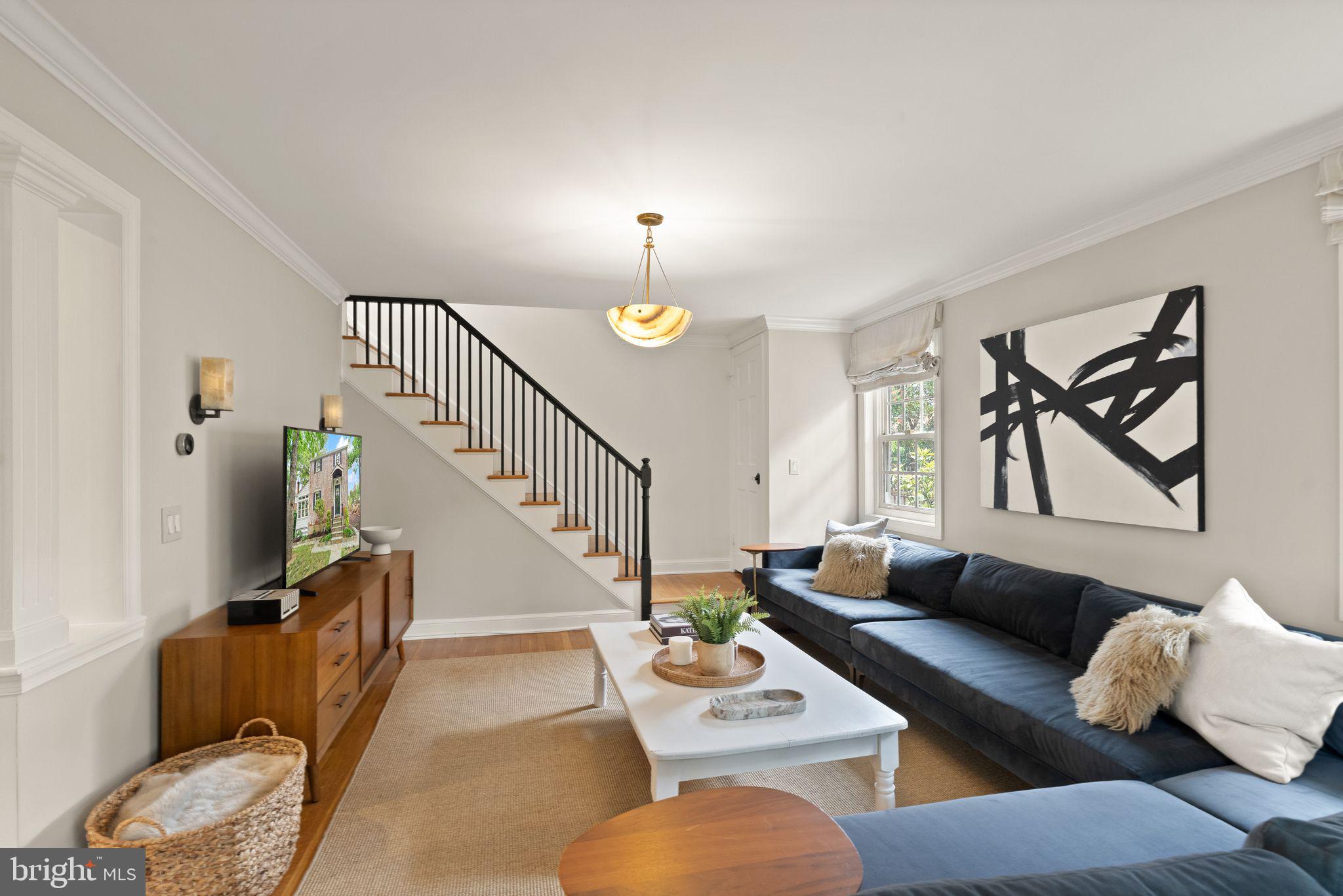 ARLINGTON FOREST - Residential