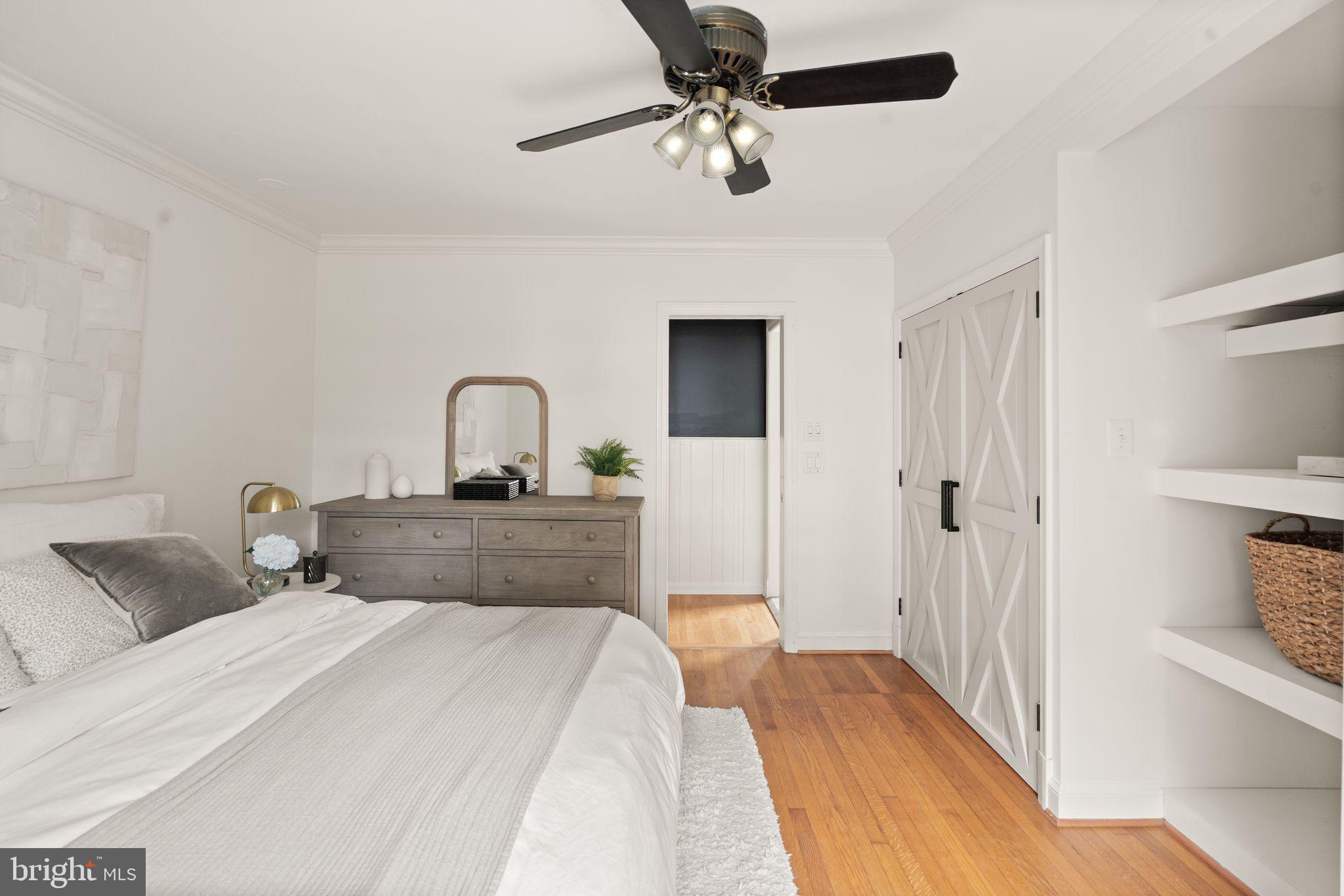 ARLINGTON FOREST - Residential