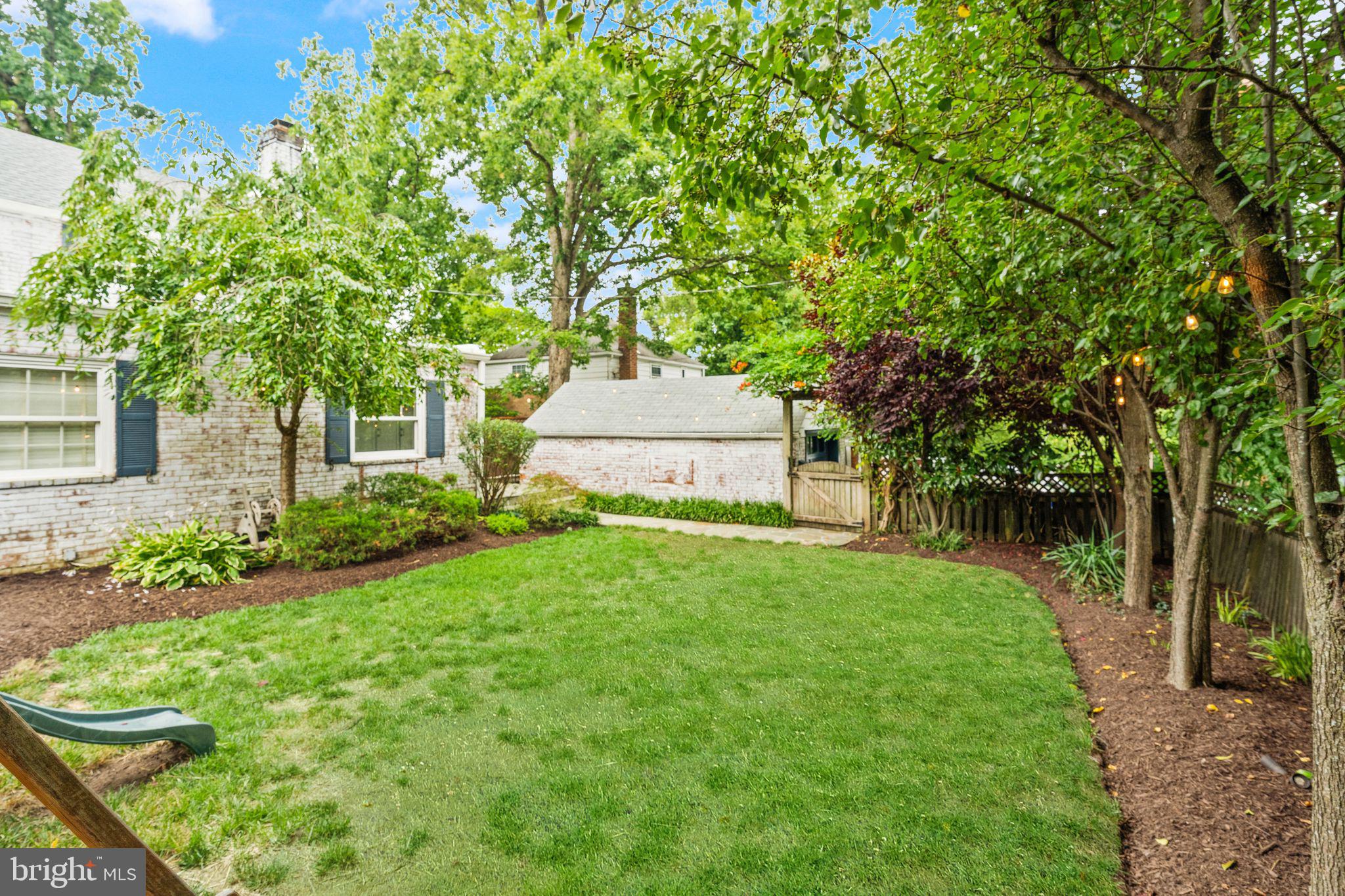 ARLINGTON FOREST - Residential
