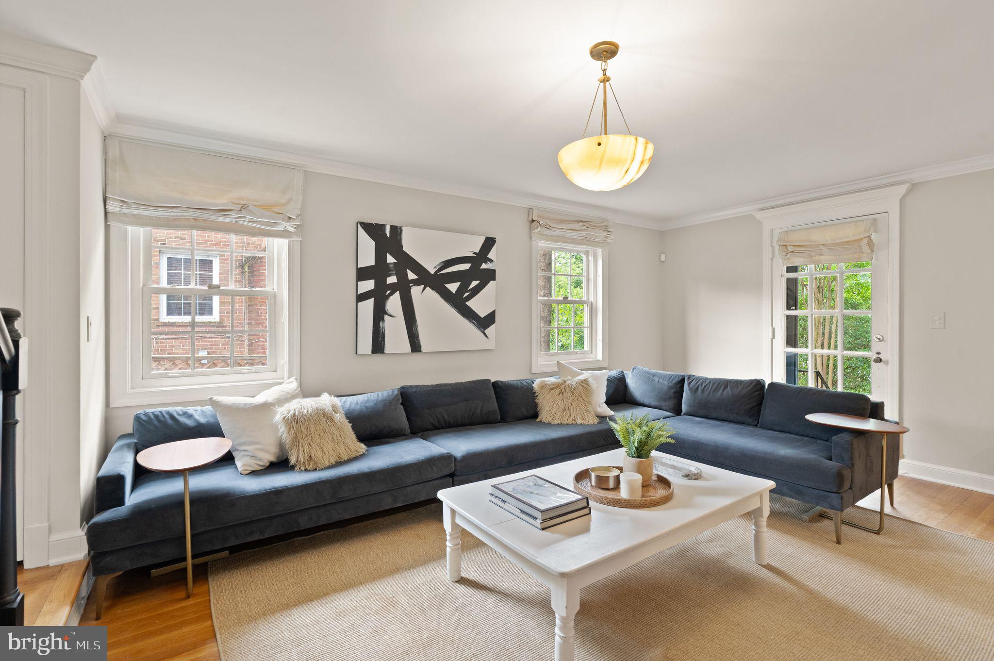 ARLINGTON FOREST - Residential