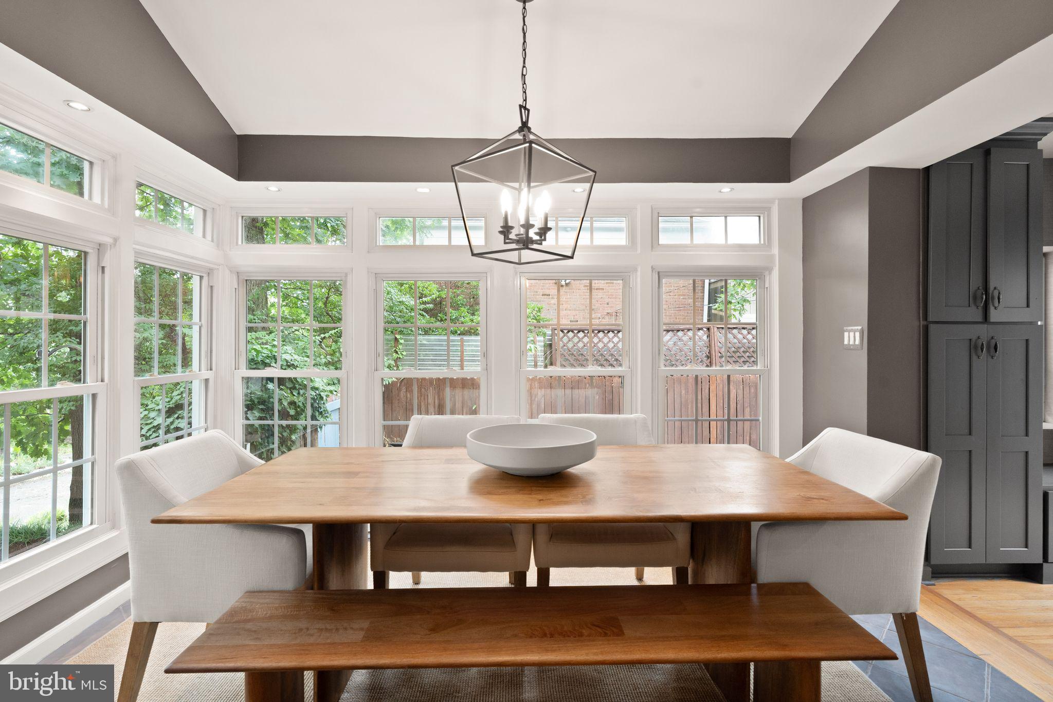 ARLINGTON FOREST - Residential