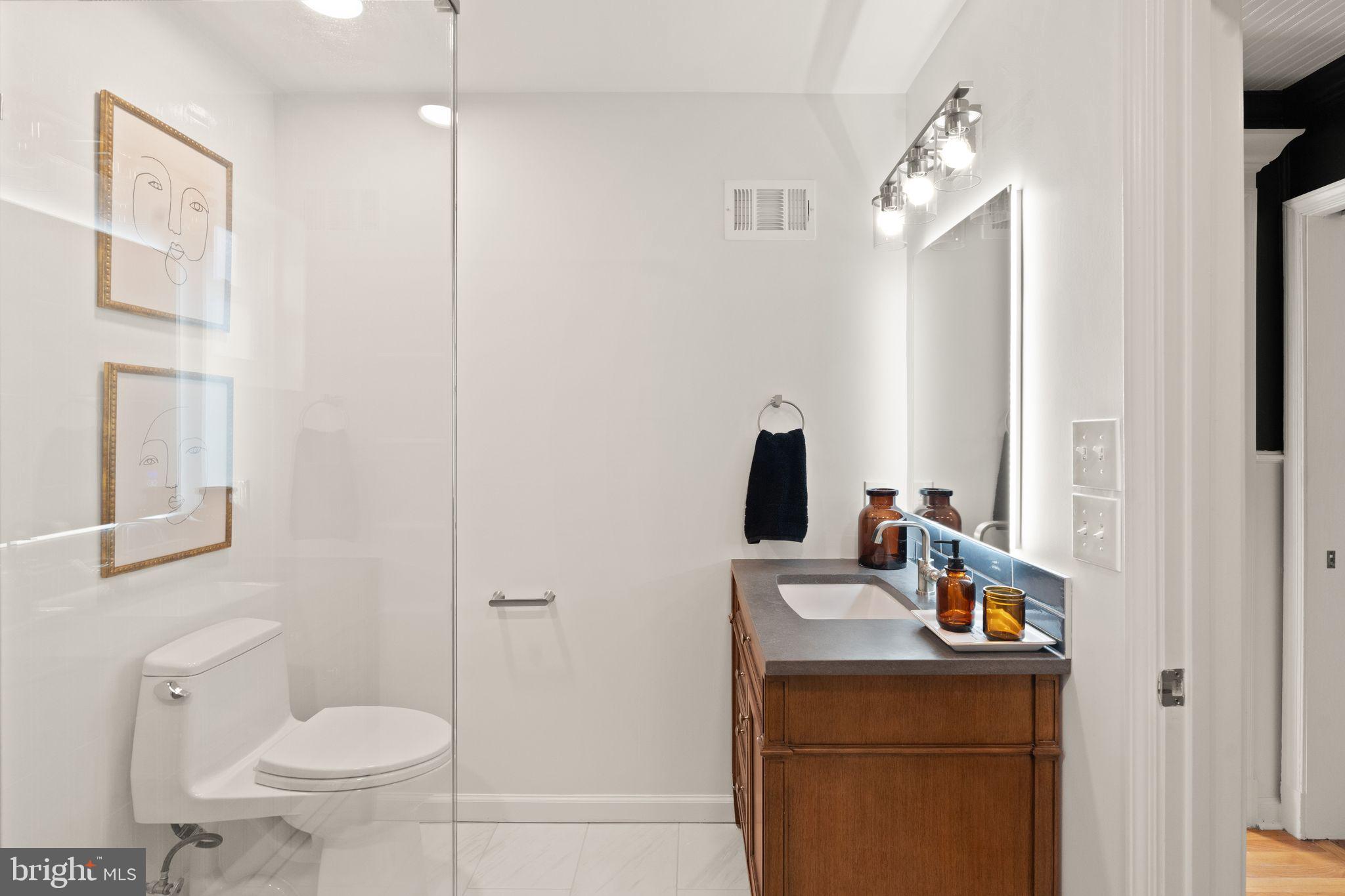 ARLINGTON FOREST - Residential