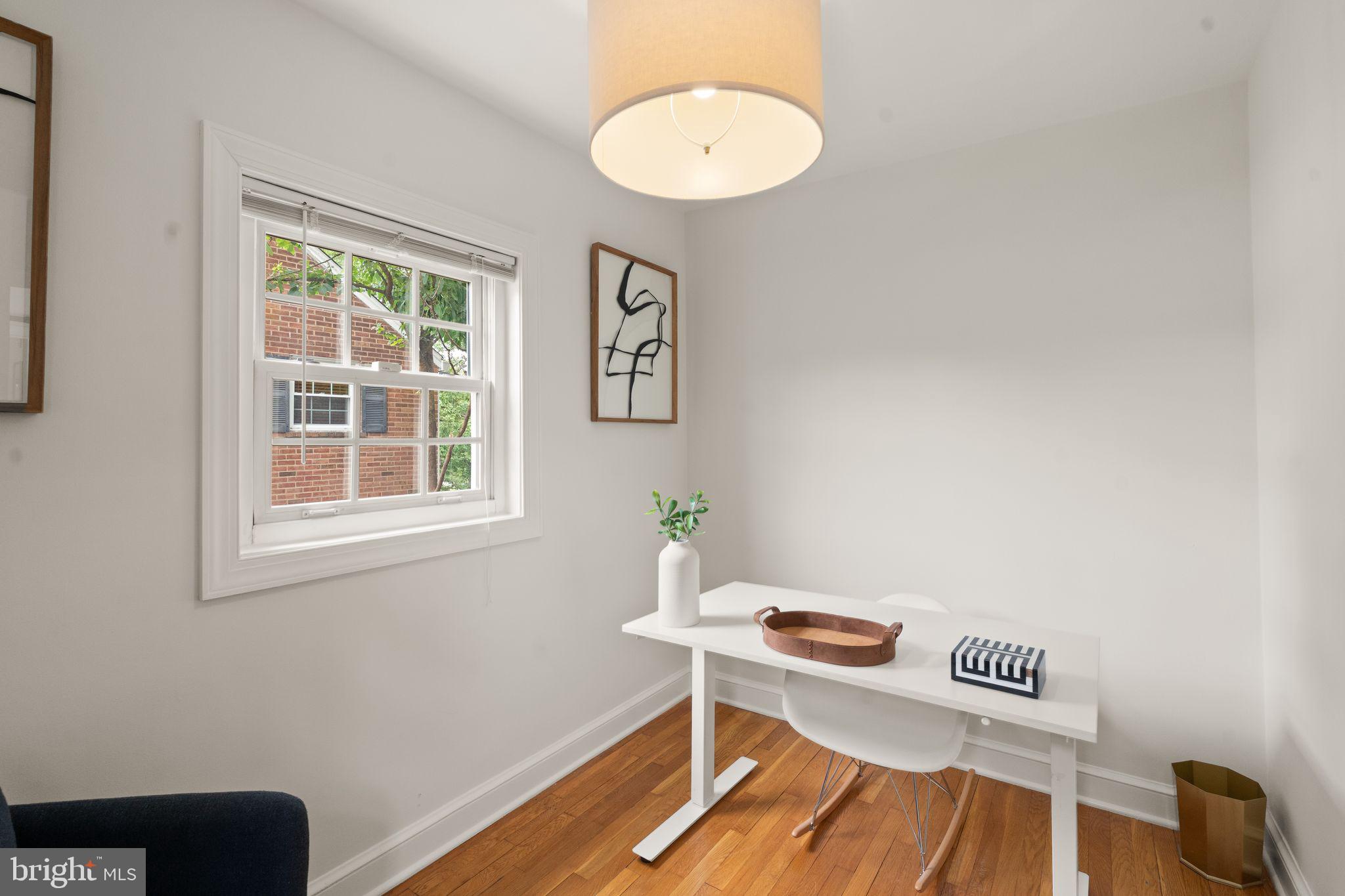 ARLINGTON FOREST - Residential
