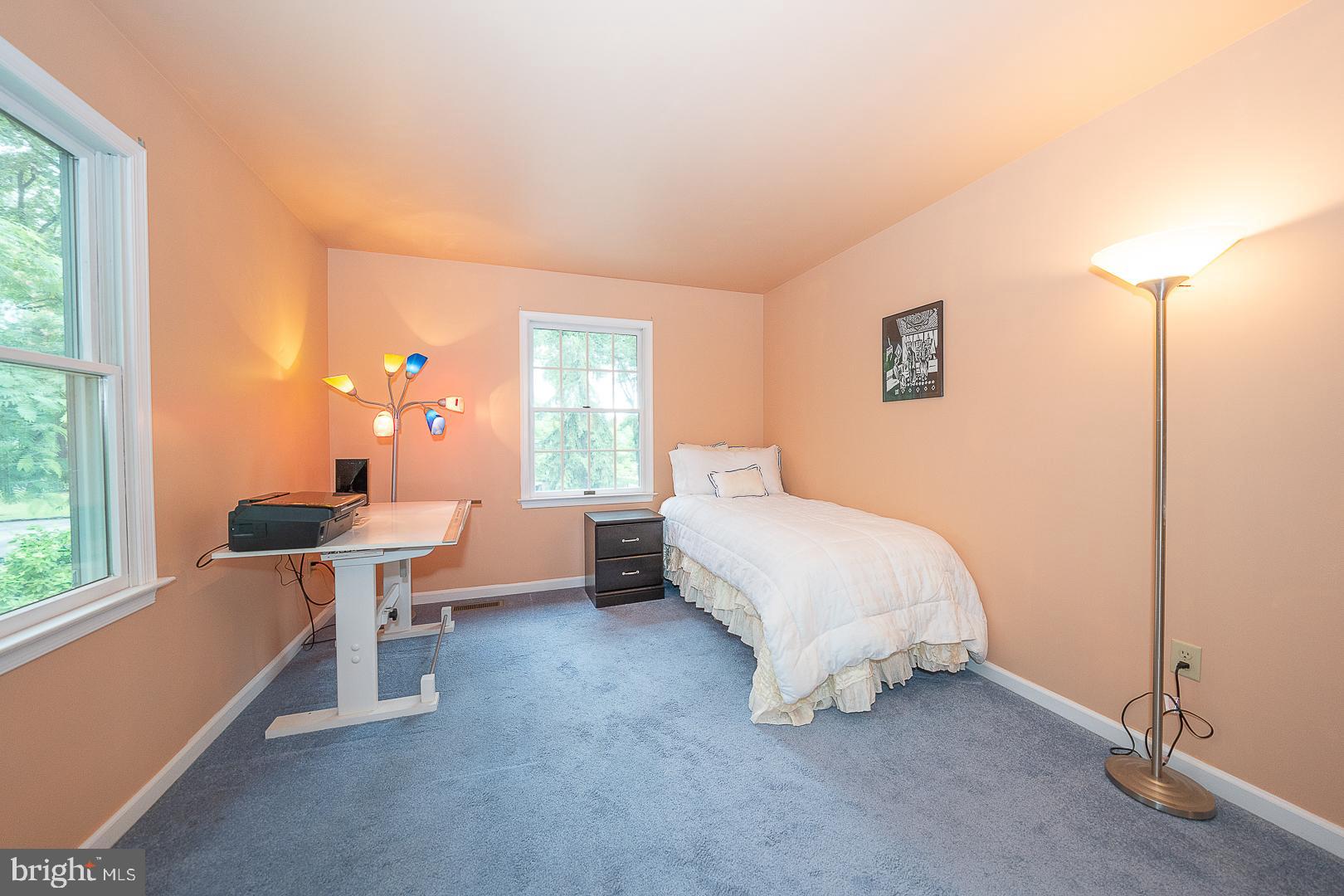 SPRING MEADOWS - Residential