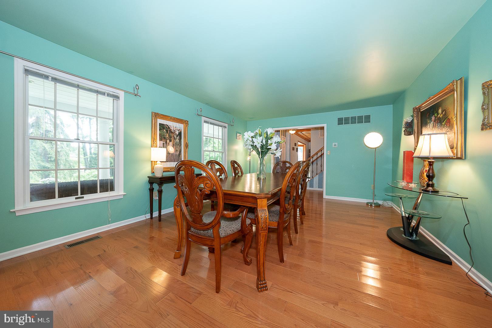 SPRING MEADOWS - Residential