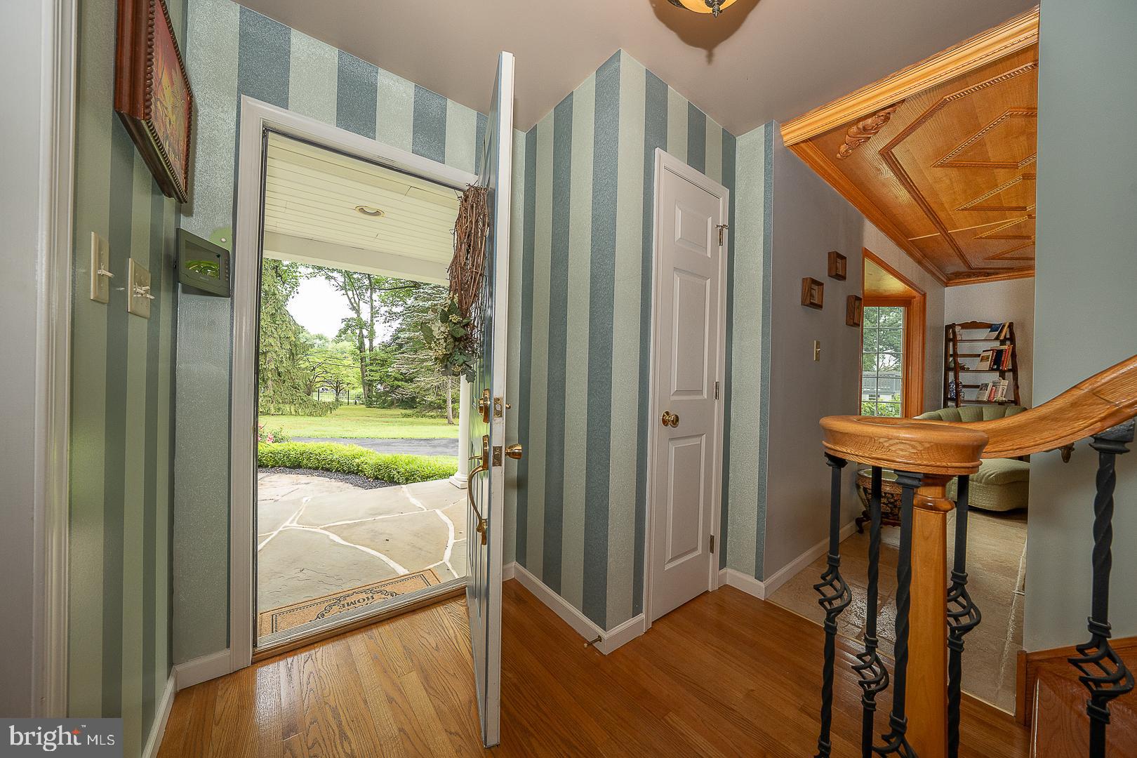 SPRING MEADOWS - Residential