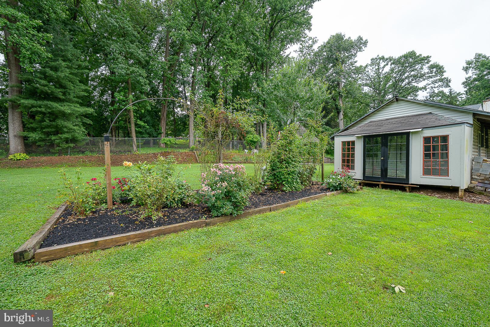 SPRING MEADOWS - Residential