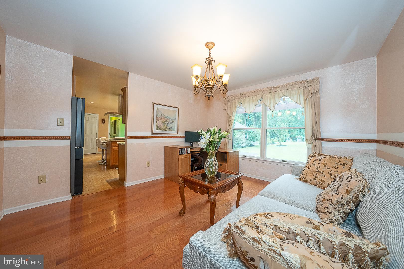 SPRING MEADOWS - Residential