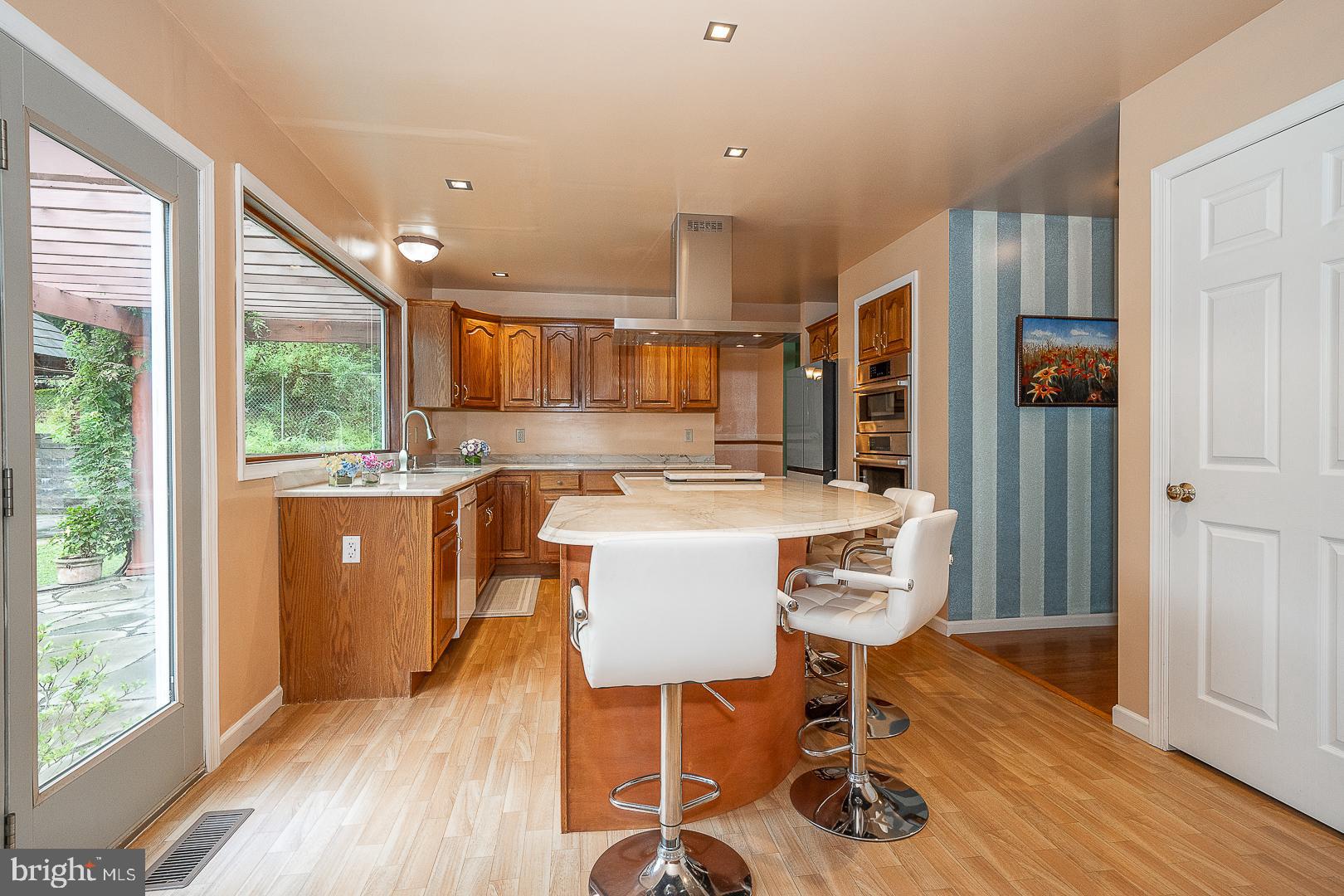 SPRING MEADOWS - Residential