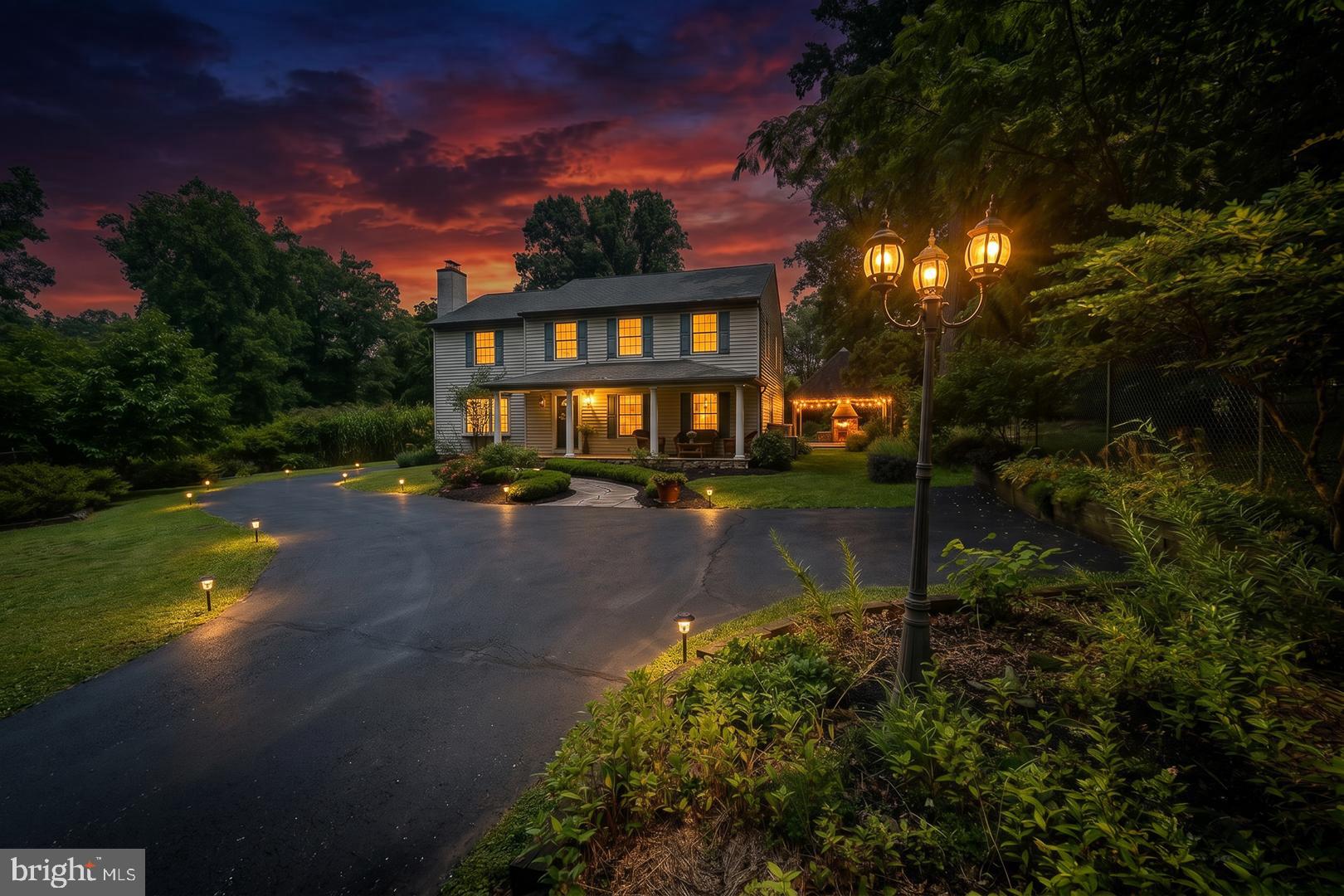 SPRING MEADOWS - Residential