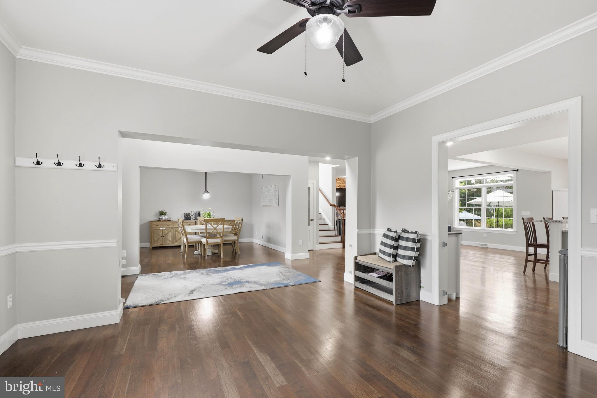 LAUREL POND - Residential