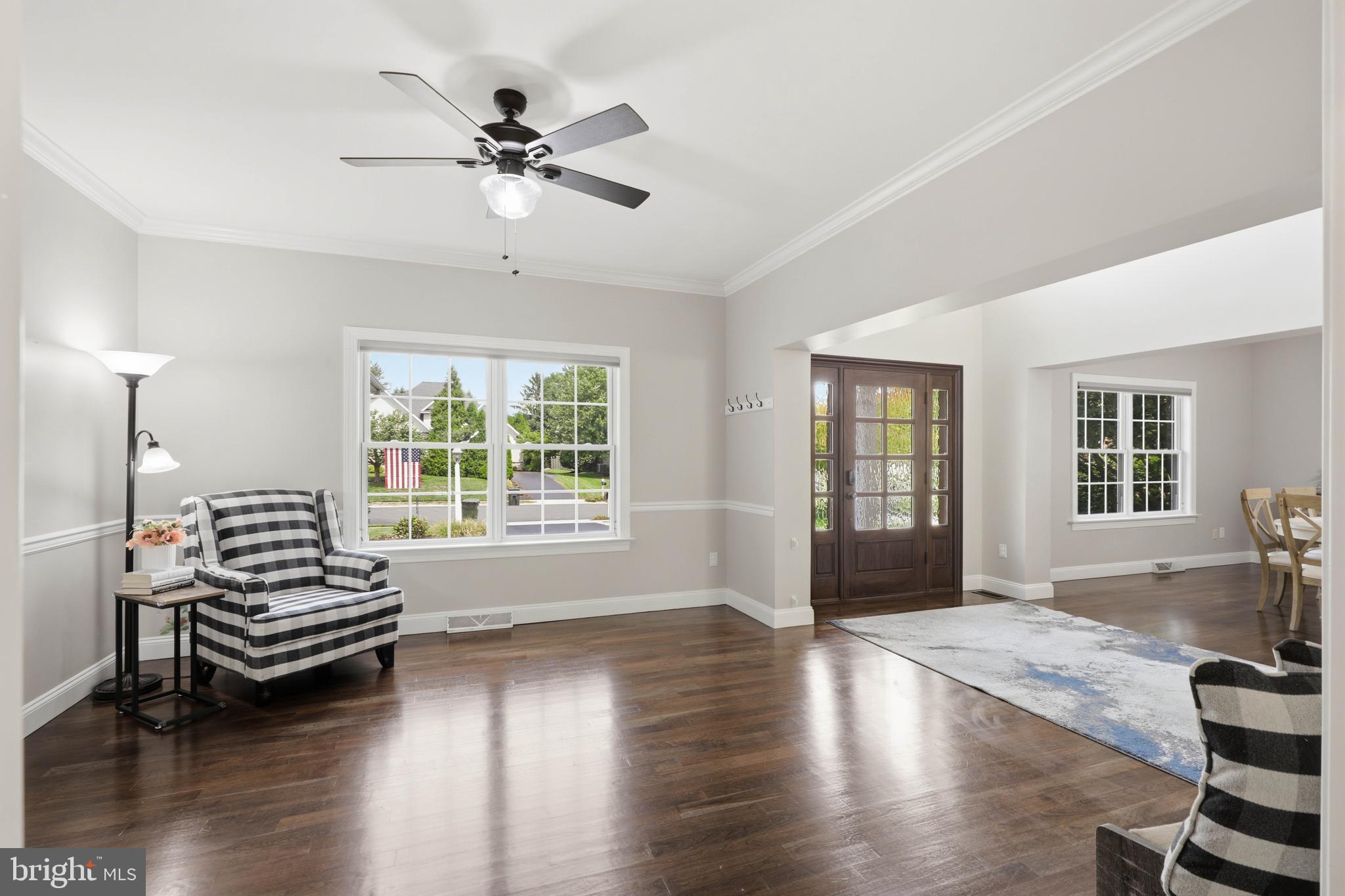 LAUREL POND - Residential