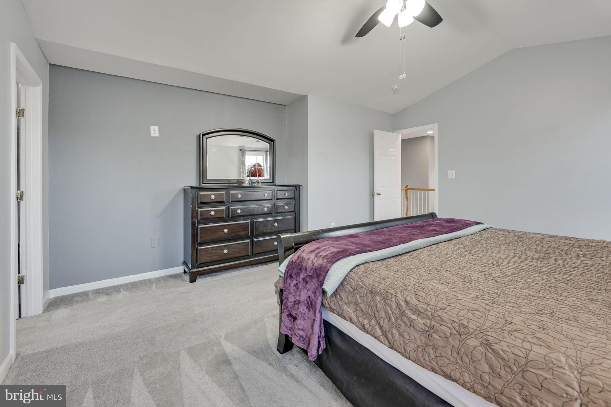ORANGE ESTATES - Residential