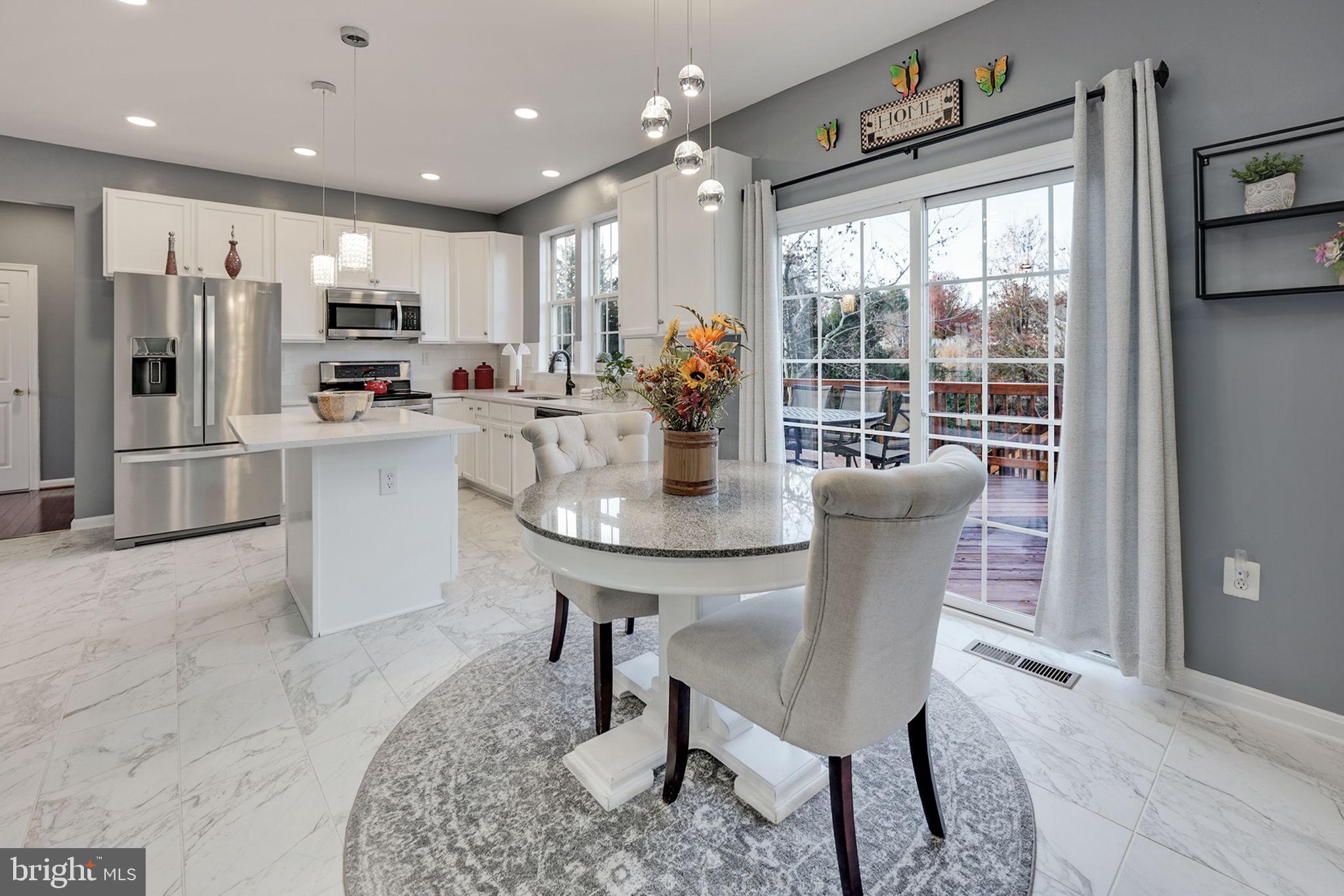 ORANGE ESTATES - Residential