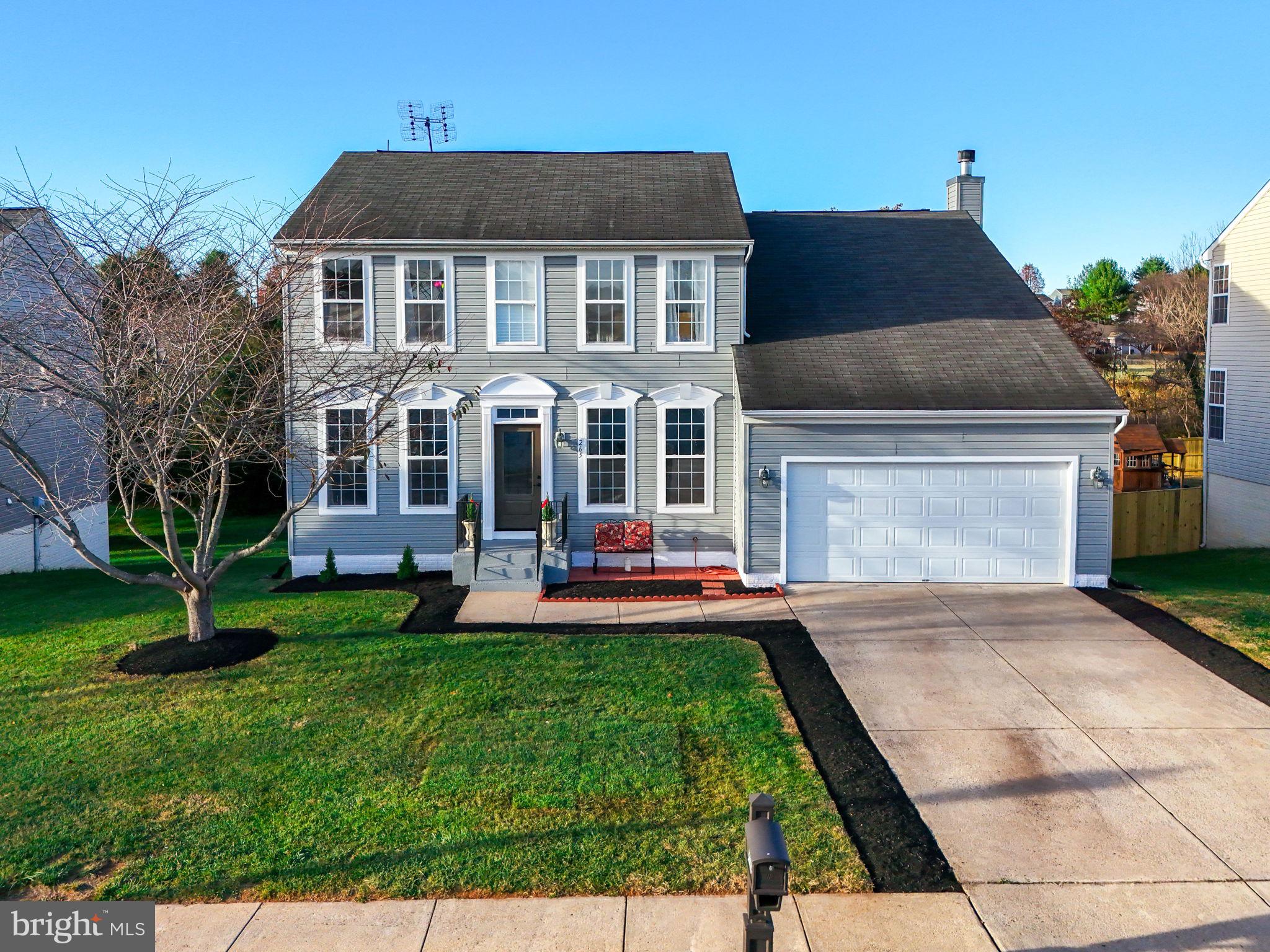 ORANGE ESTATES - Residential