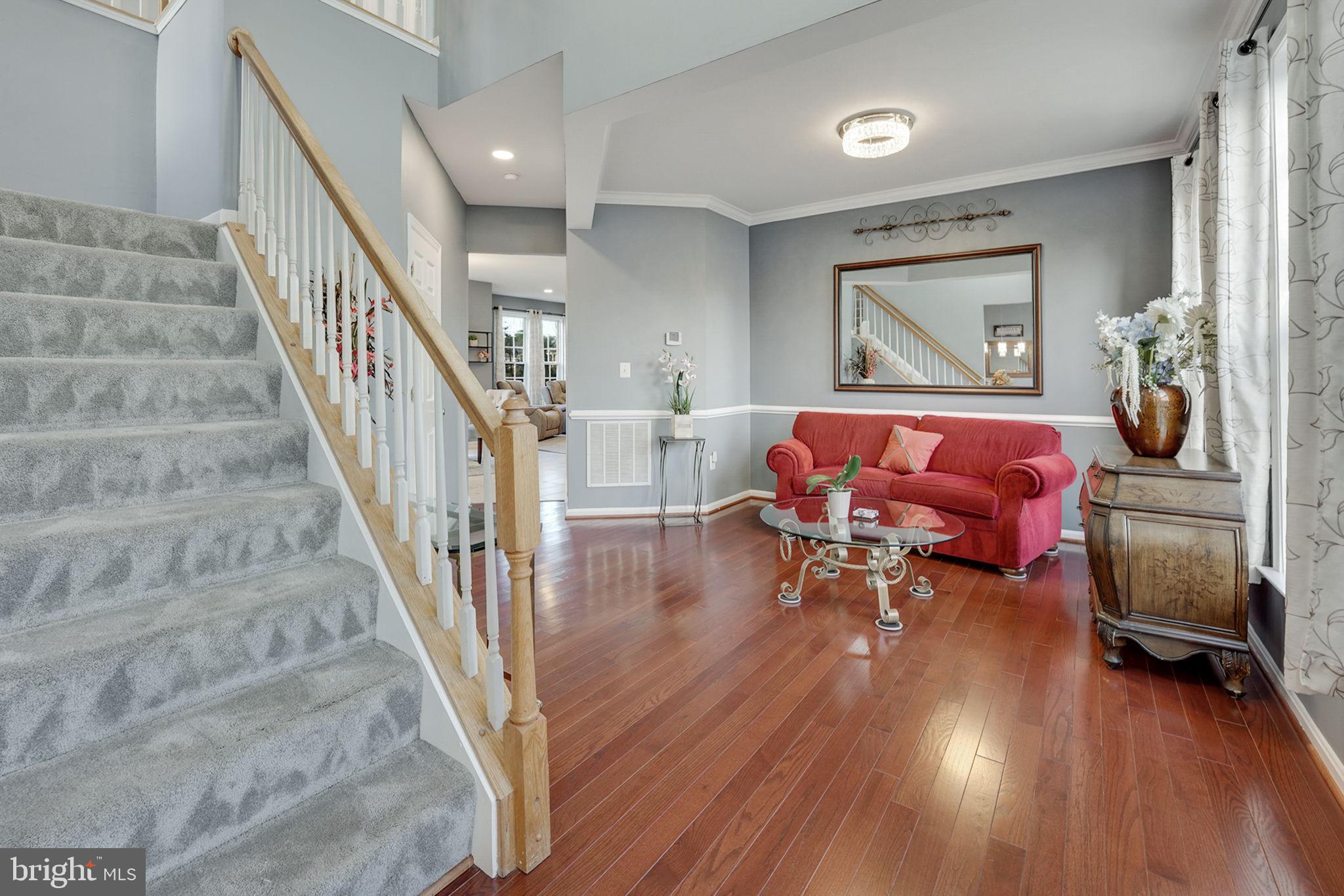 ORANGE ESTATES - Residential