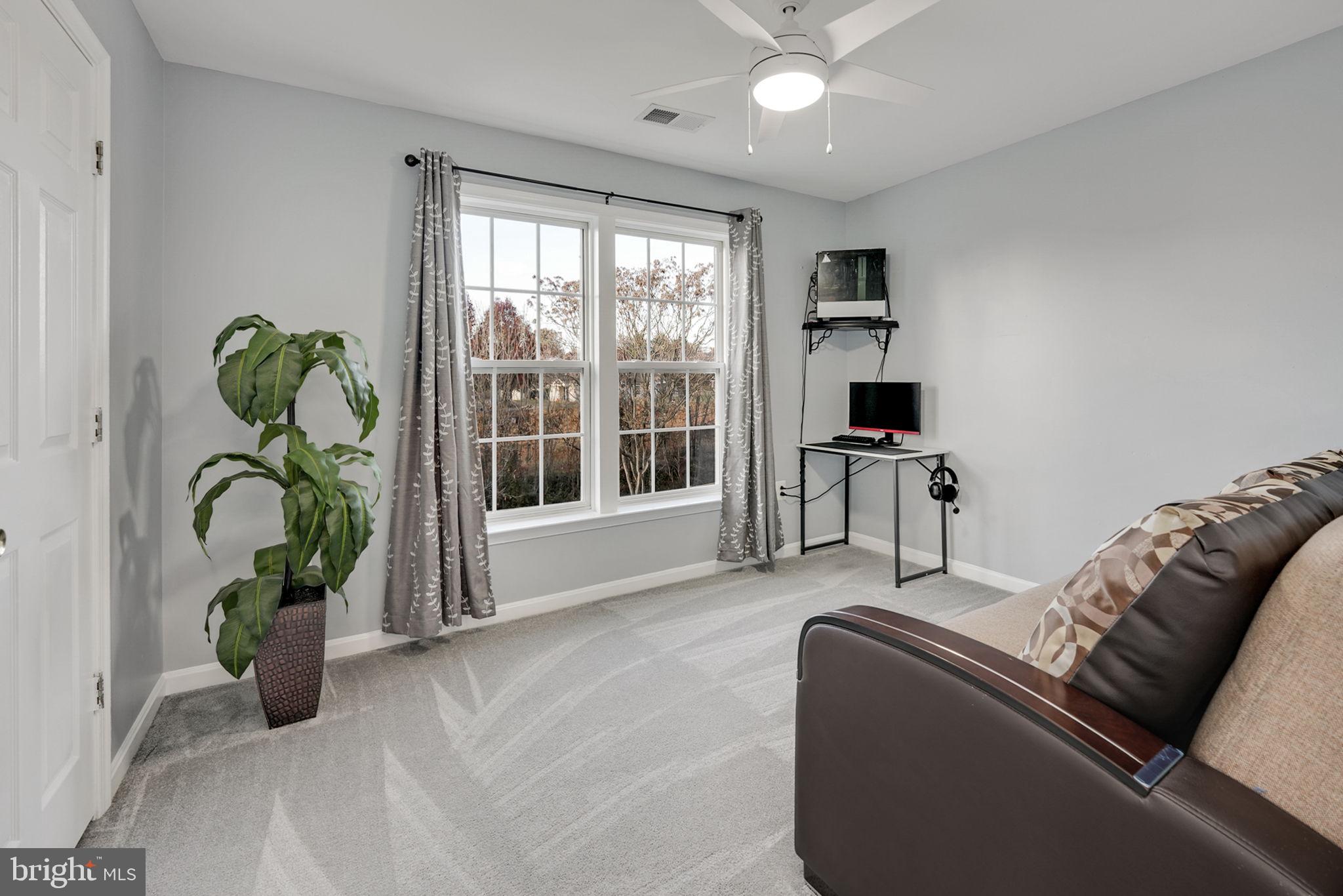 ORANGE ESTATES - Residential