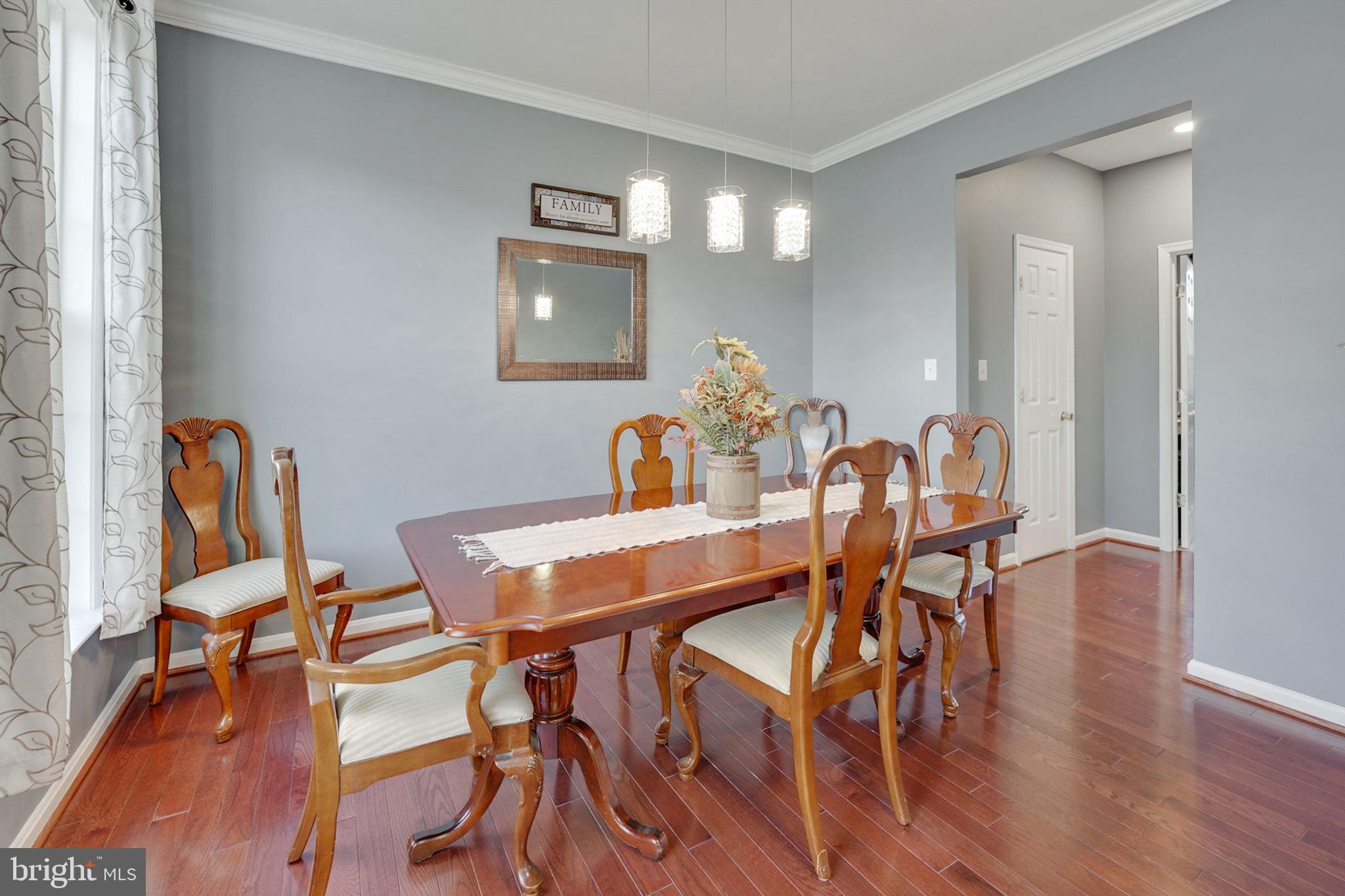 ORANGE ESTATES - Residential