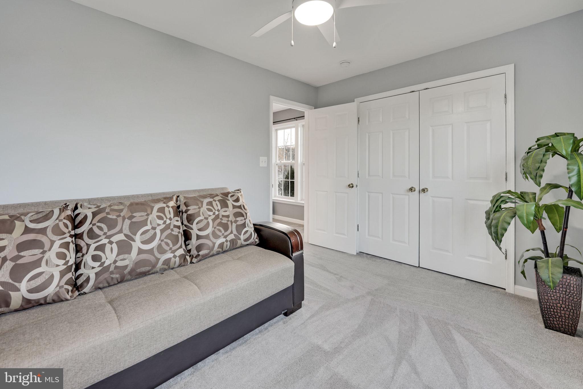 ORANGE ESTATES - Residential