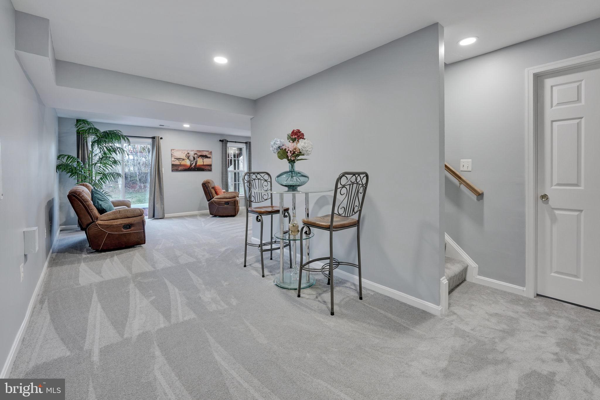 ORANGE ESTATES - Residential