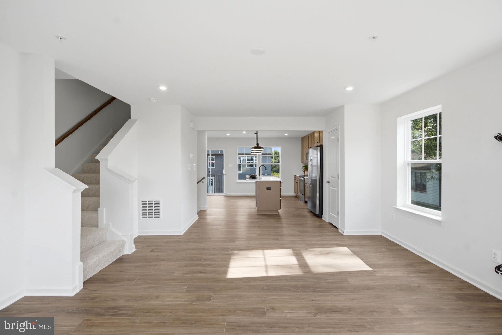 TABLE ROCK TERRACE - Residential