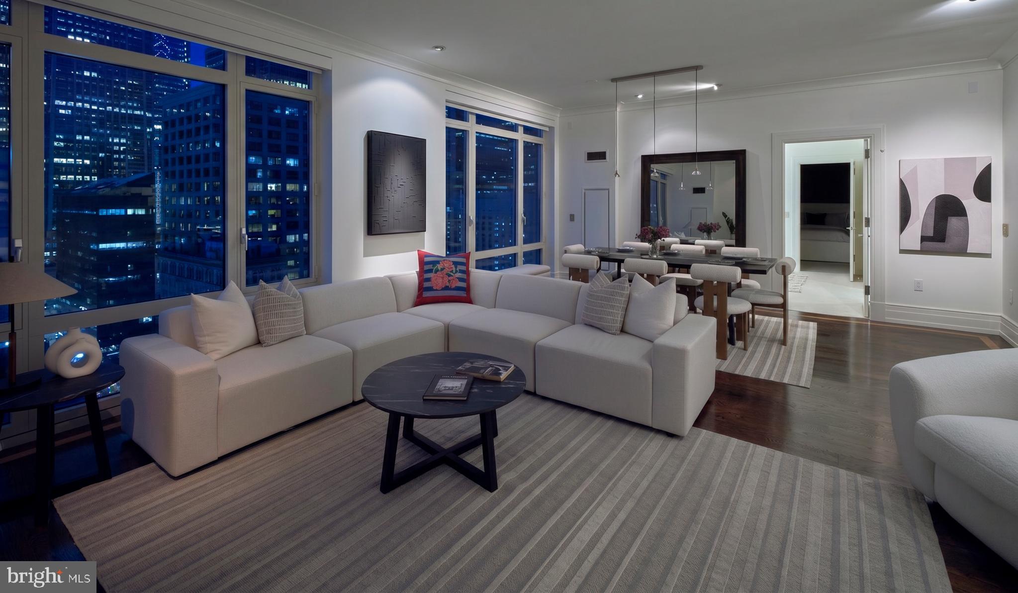 RITTENHOUSE SQUARE - Residential