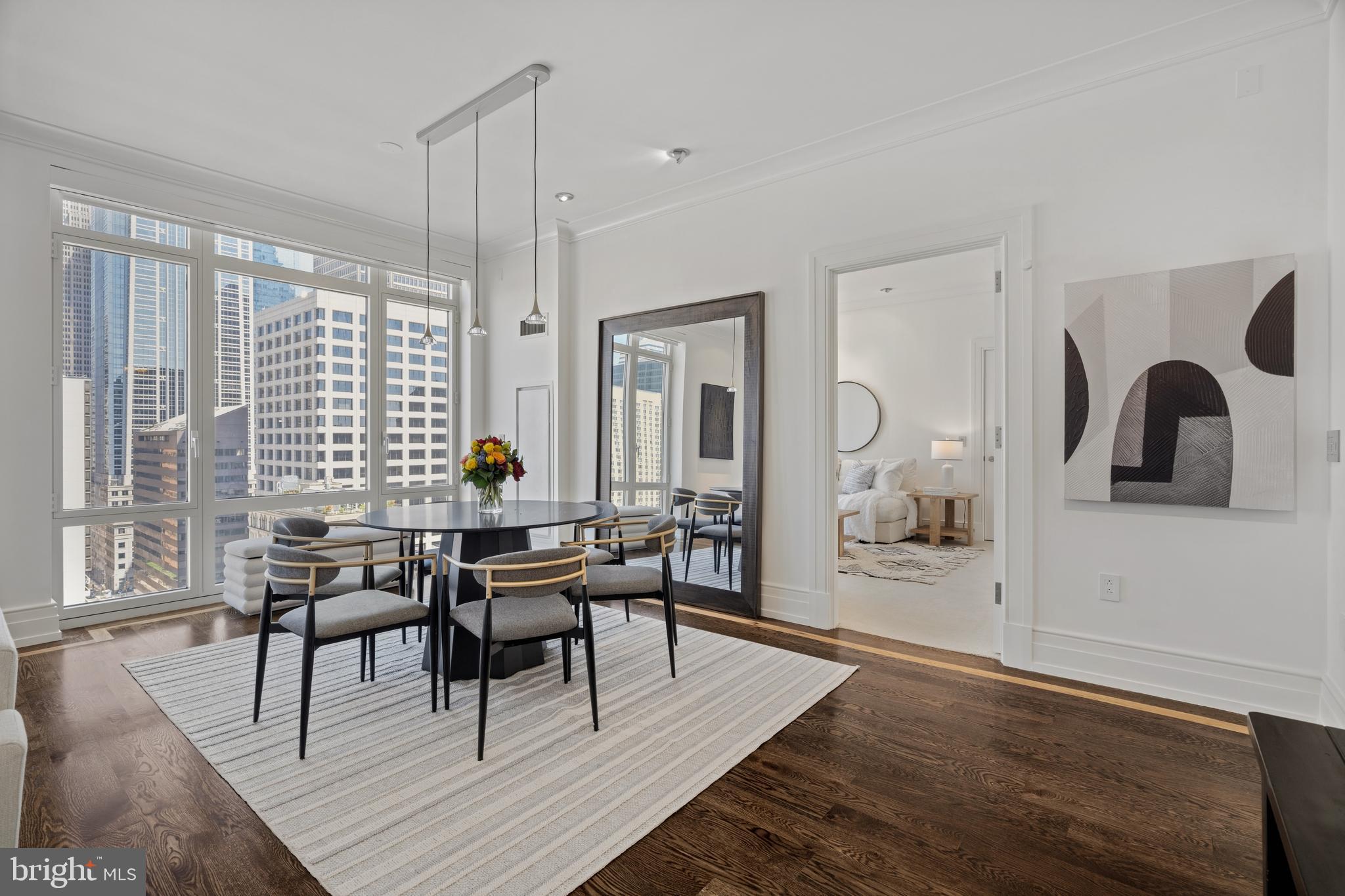 RITTENHOUSE SQUARE - Residential
