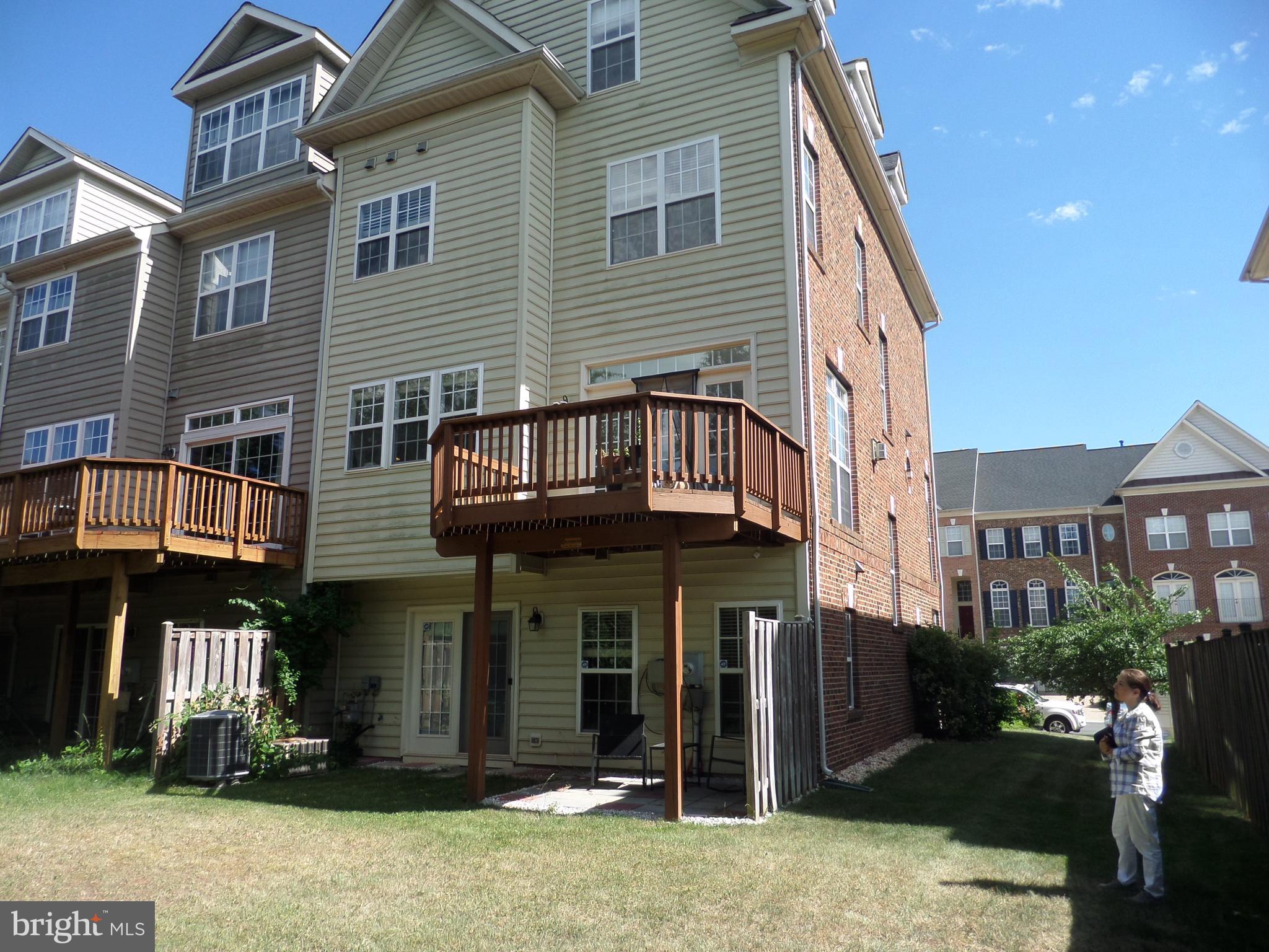 EDWARDS LANDING - Residential
