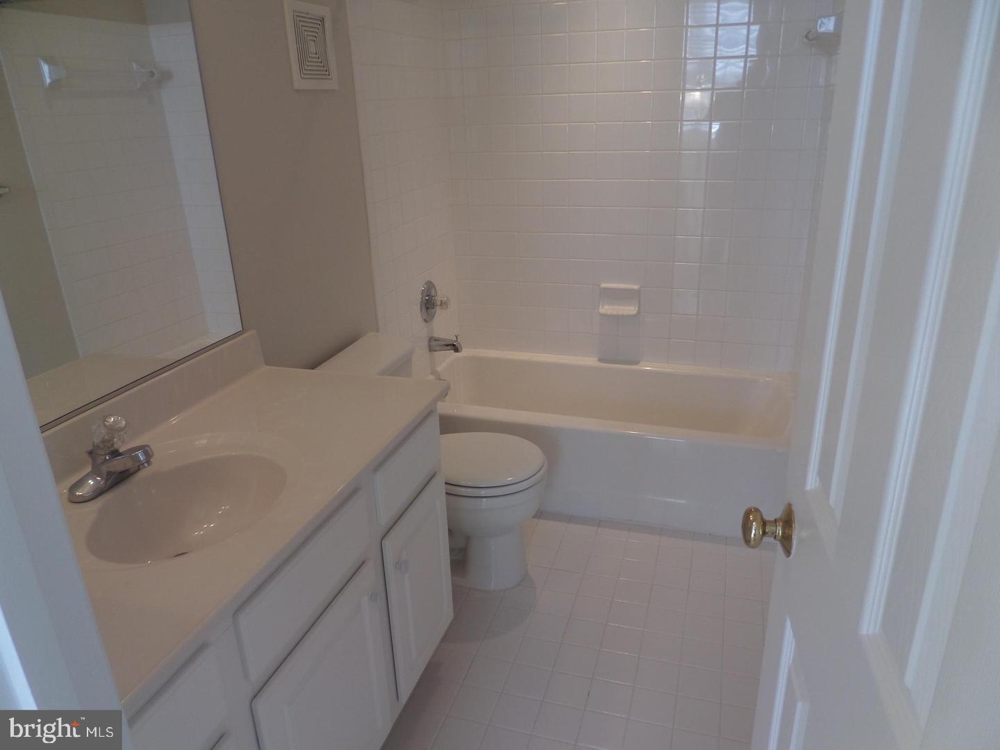 EDWARDS LANDING - Residential