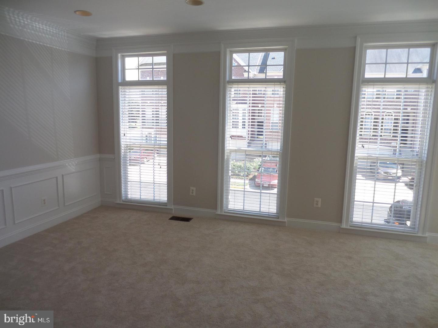 EDWARDS LANDING - Residential