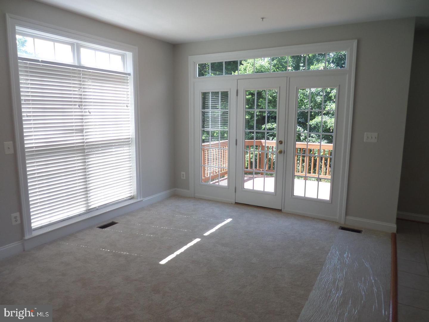 EDWARDS LANDING - Residential