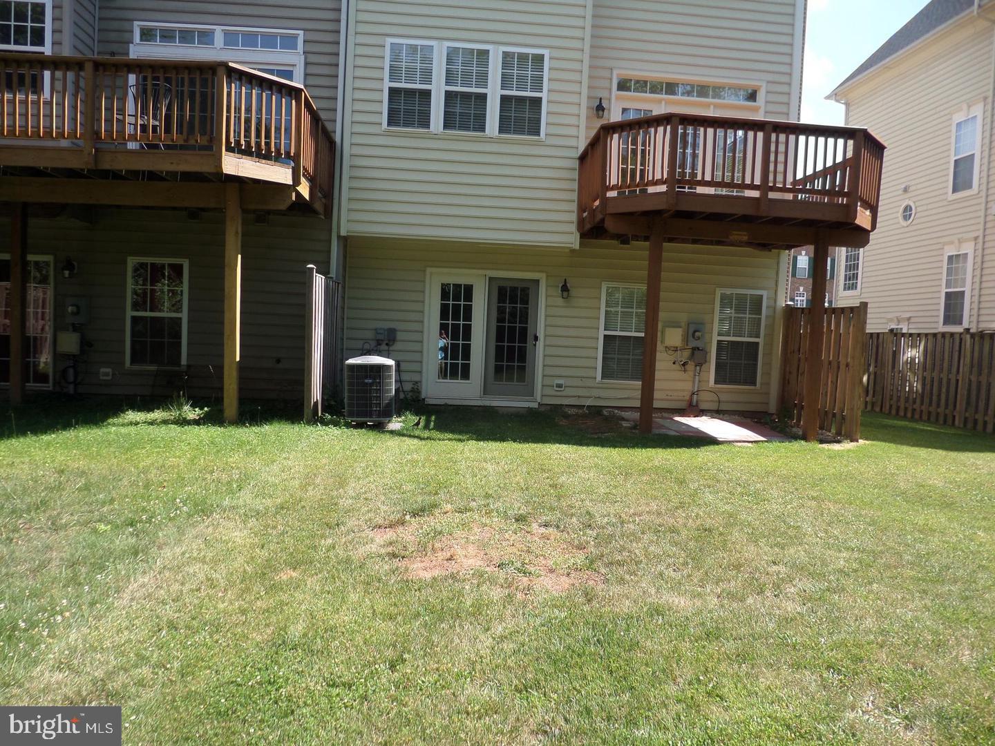 EDWARDS LANDING - Residential