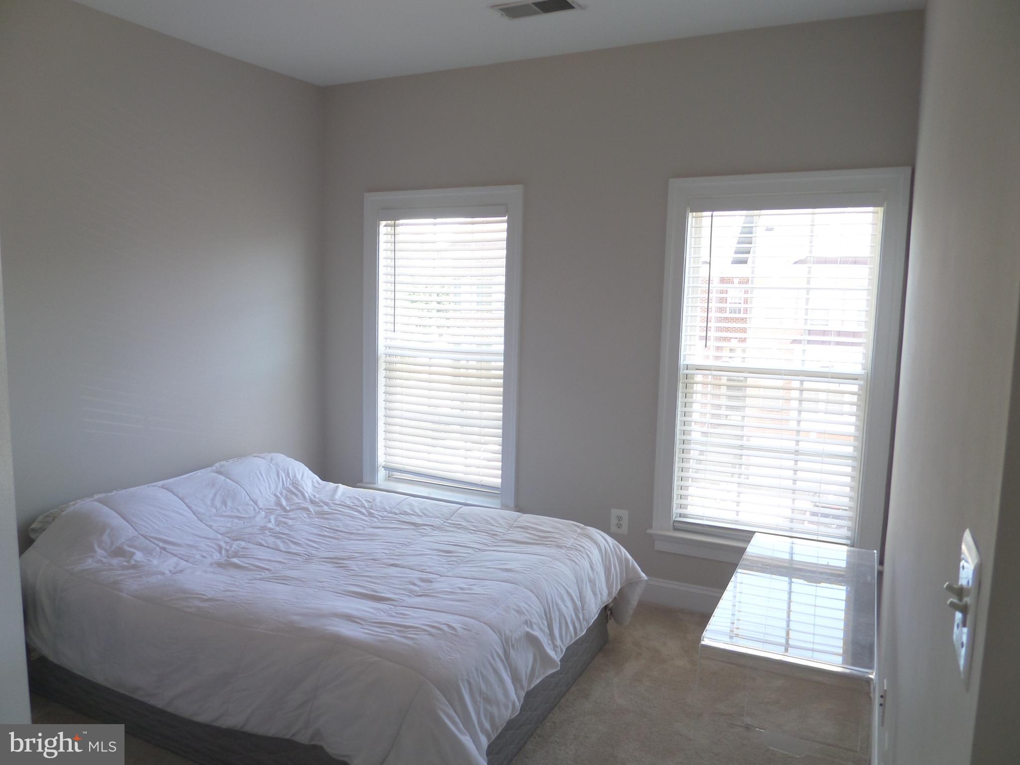 EDWARDS LANDING - Residential