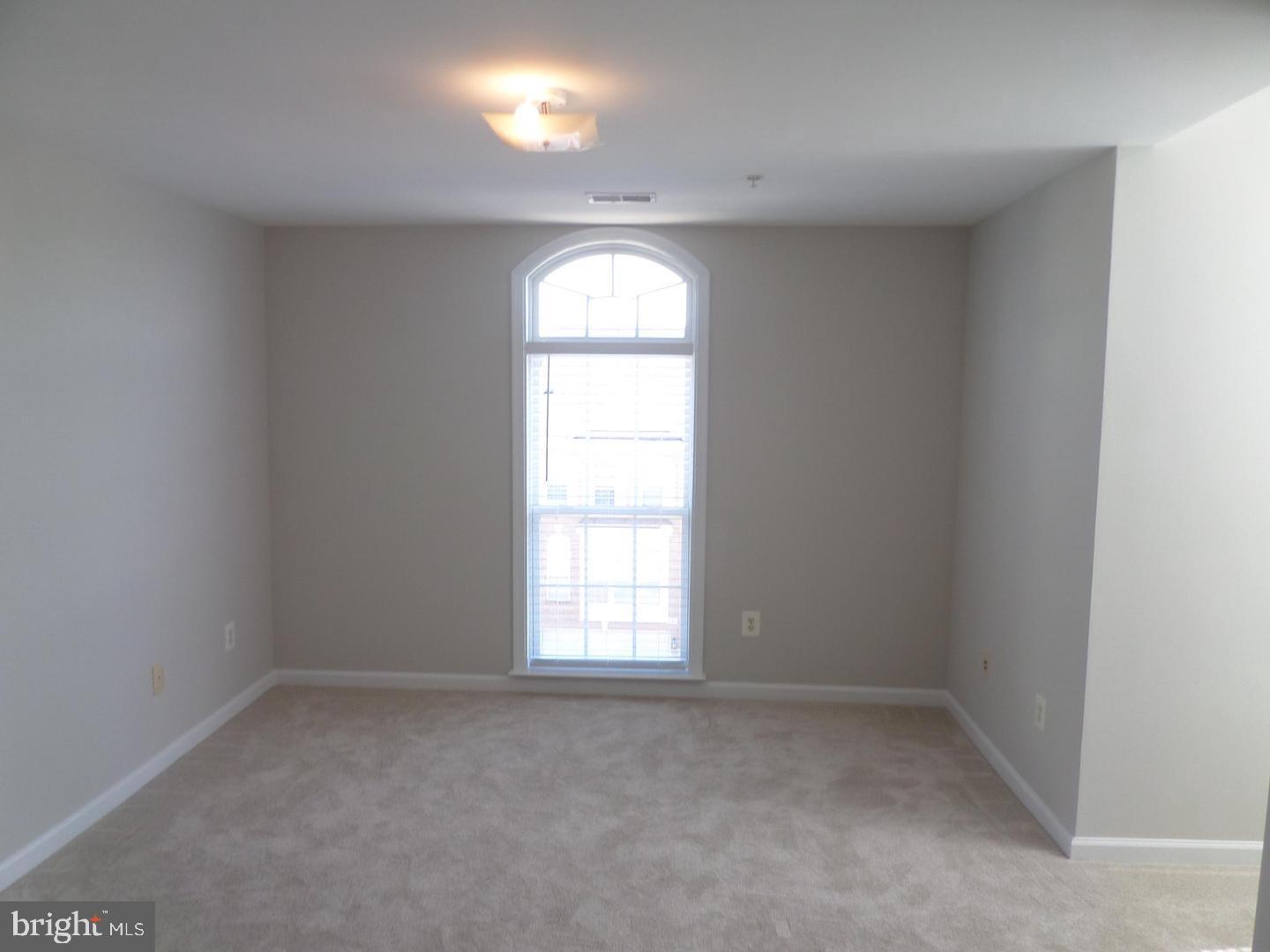 EDWARDS LANDING - Residential