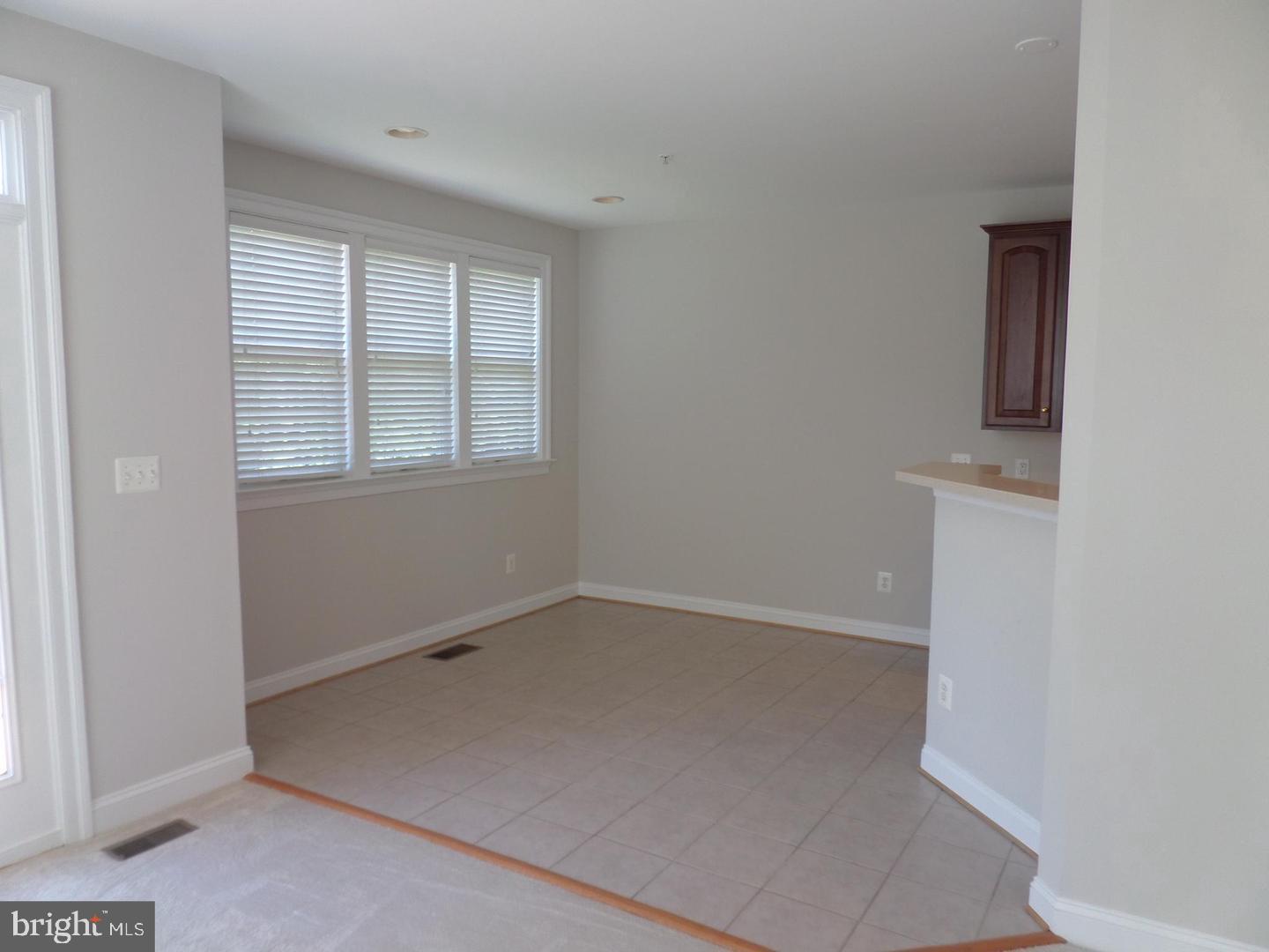 EDWARDS LANDING - Residential