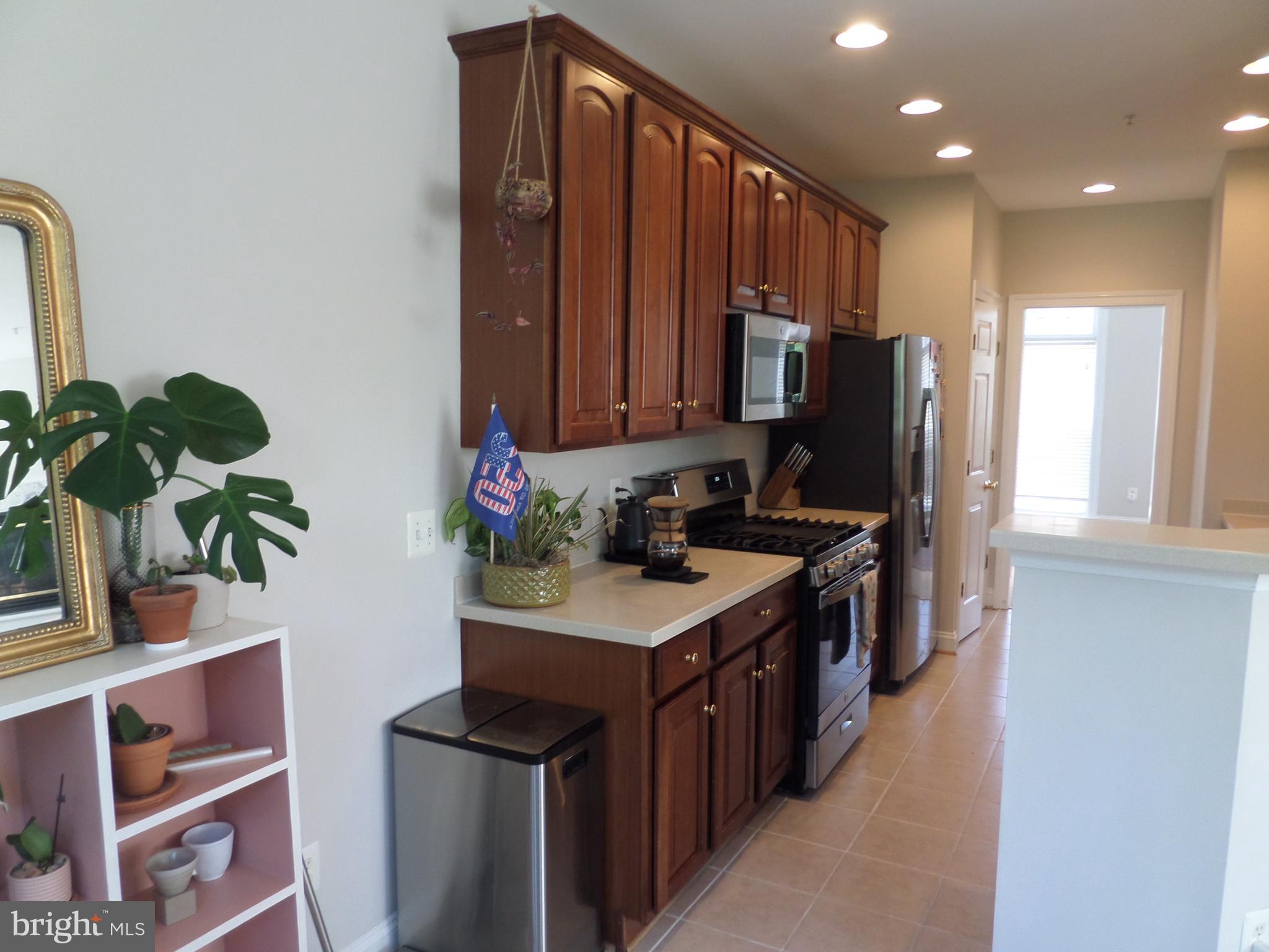 EDWARDS LANDING - Residential