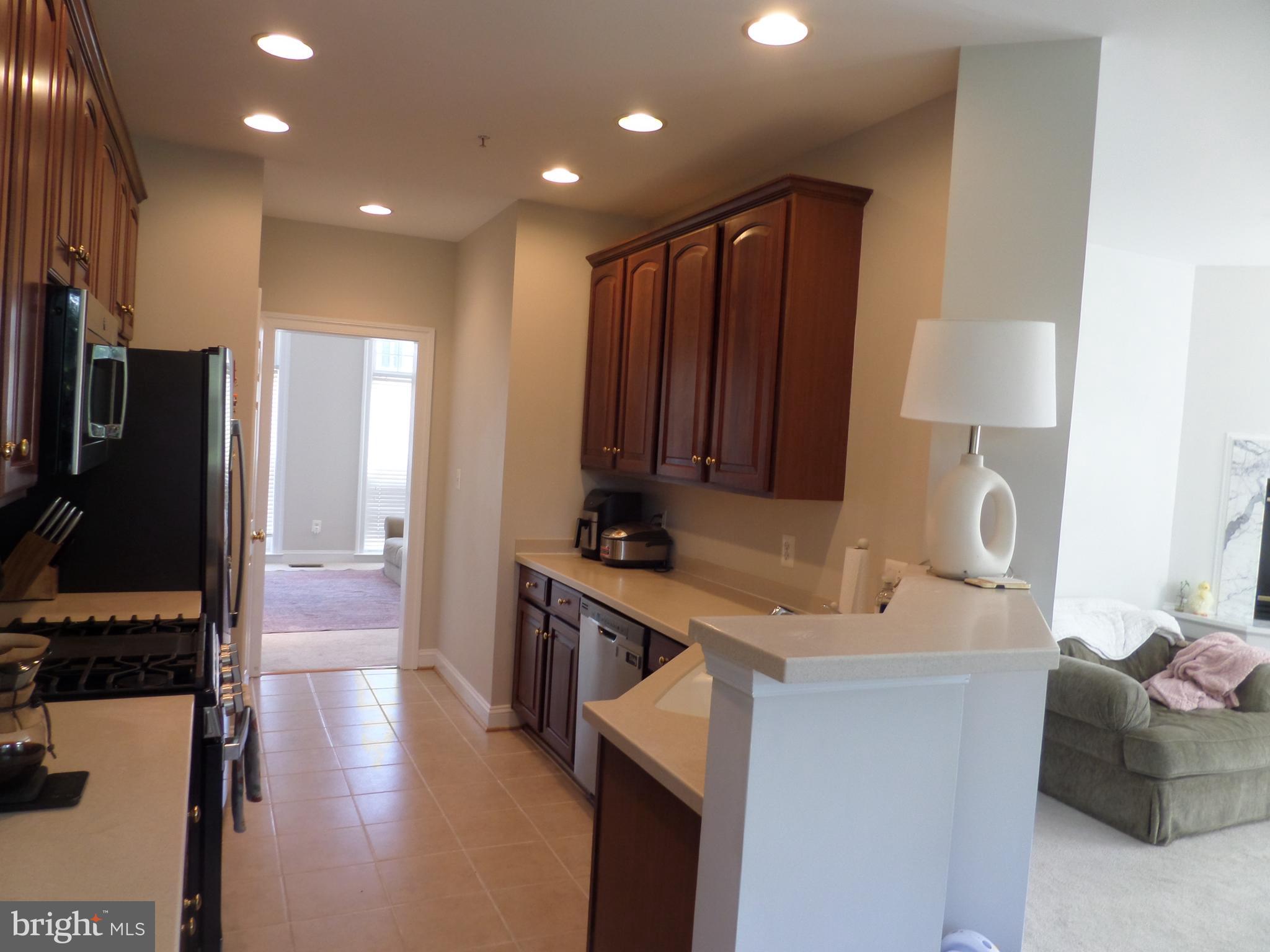EDWARDS LANDING - Residential