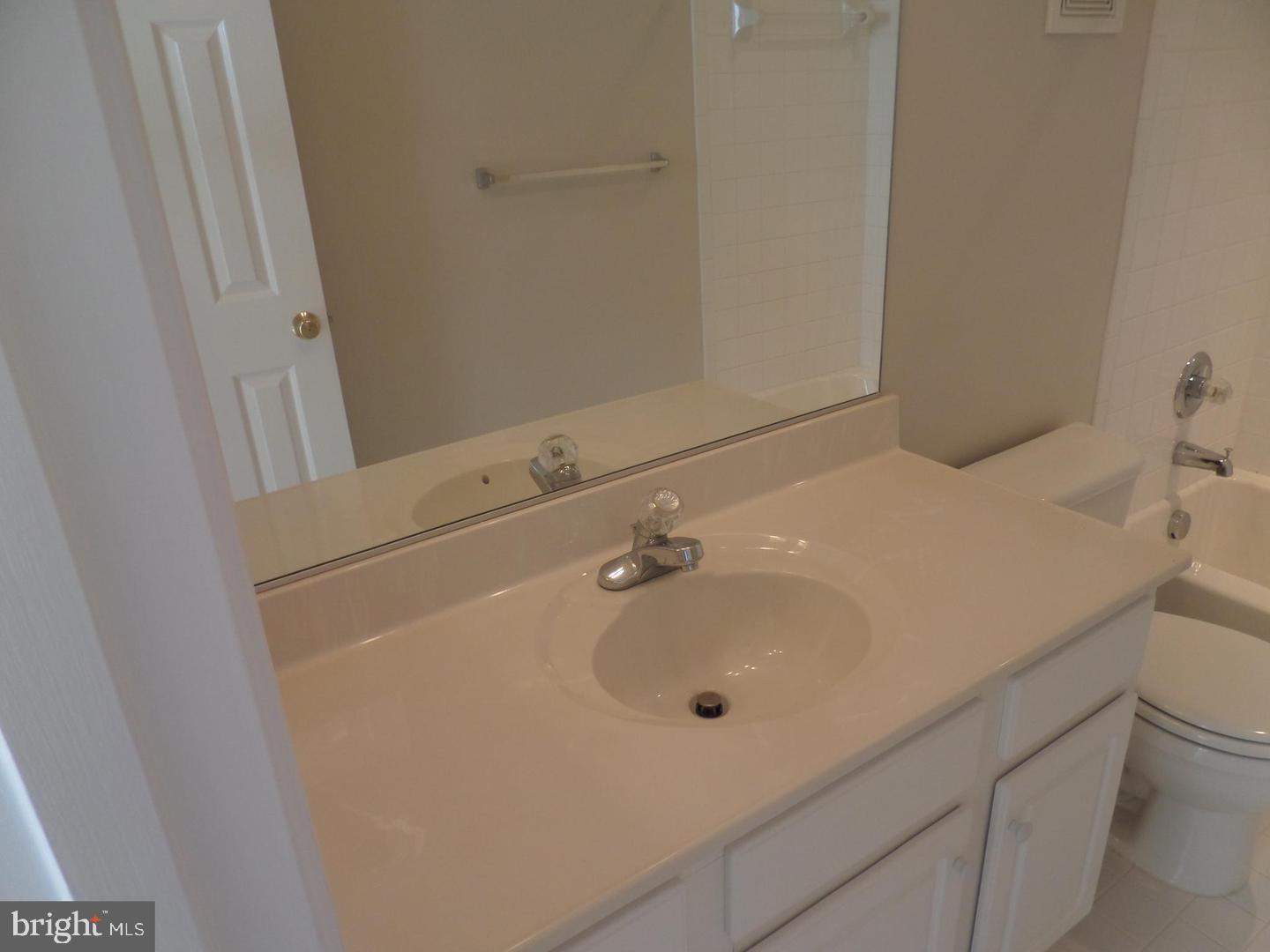 EDWARDS LANDING - Residential