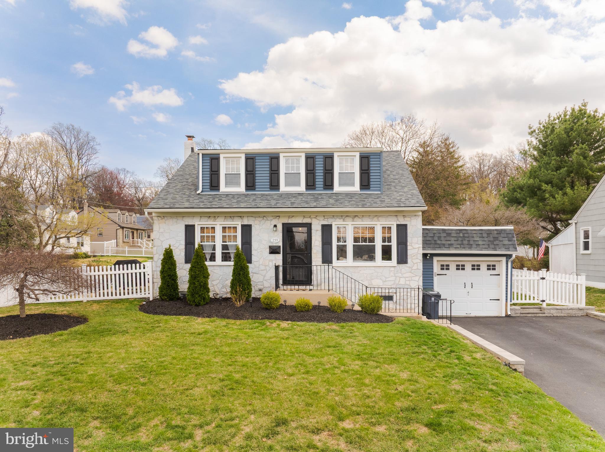 NORTH HILLS - Residential