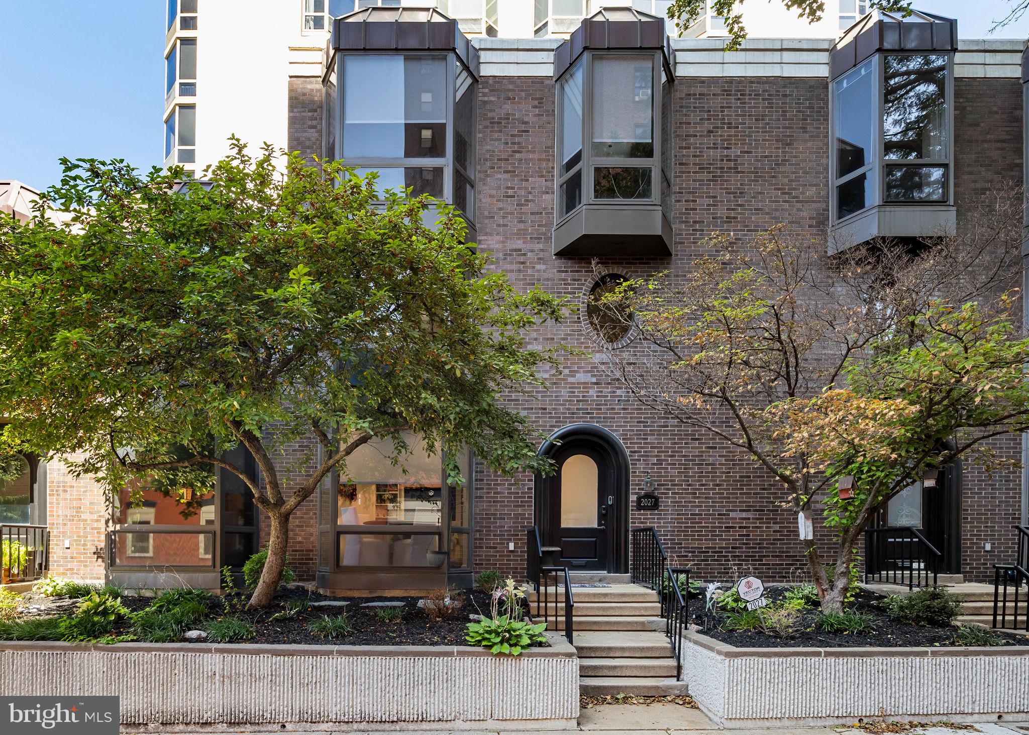 RITTENHOUSE SQUARE - Residential