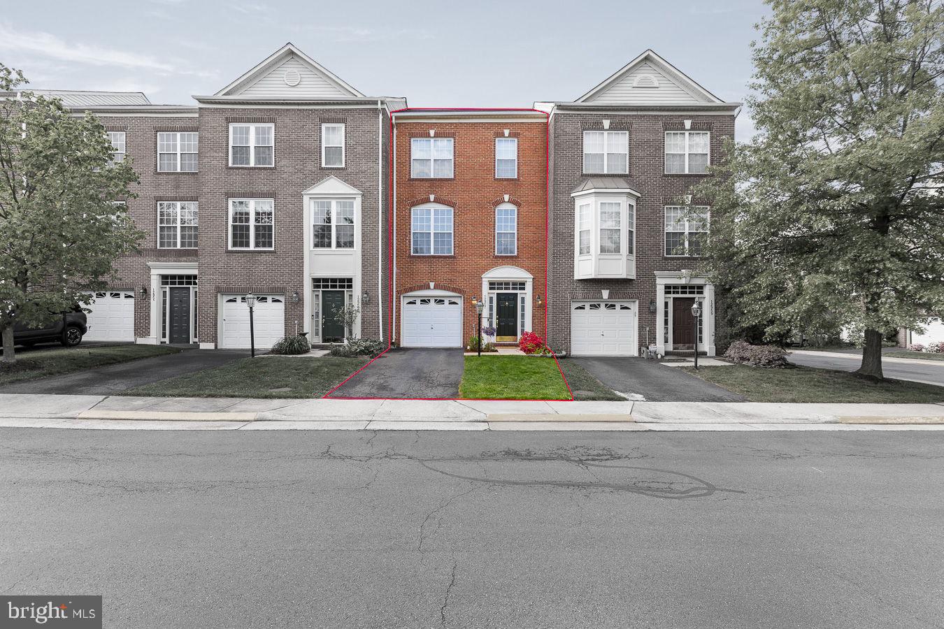 WOODLAND PARK - Residential