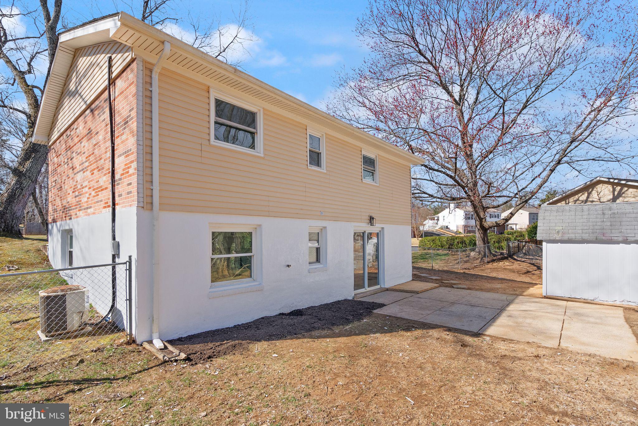 DALE CITY - Residential