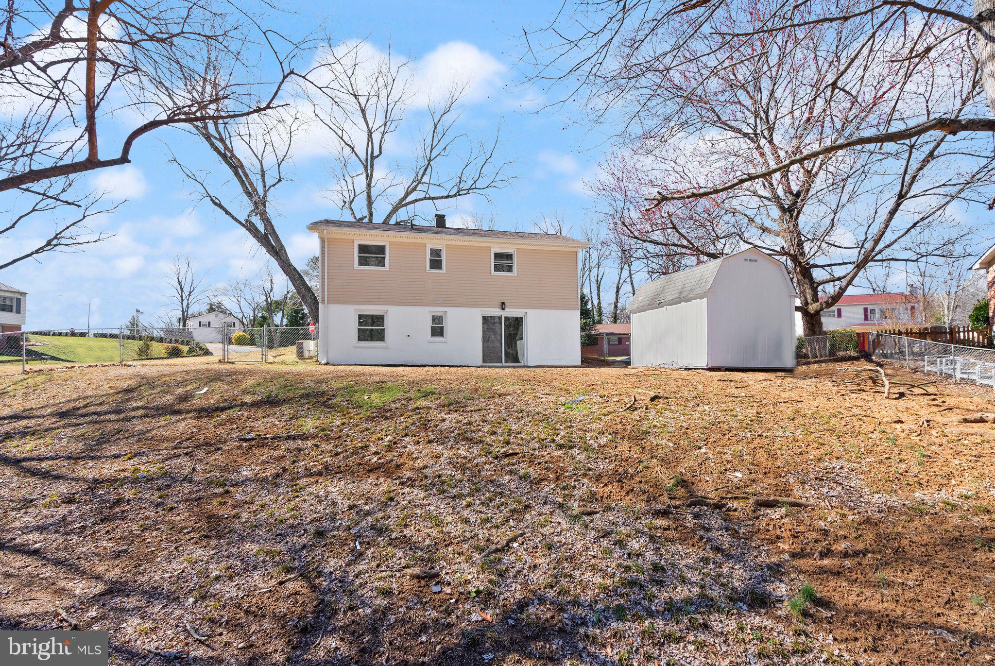 DALE CITY - Residential