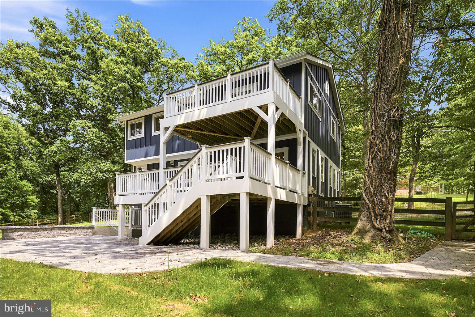 SHENANDOAH RETREAT - Residential