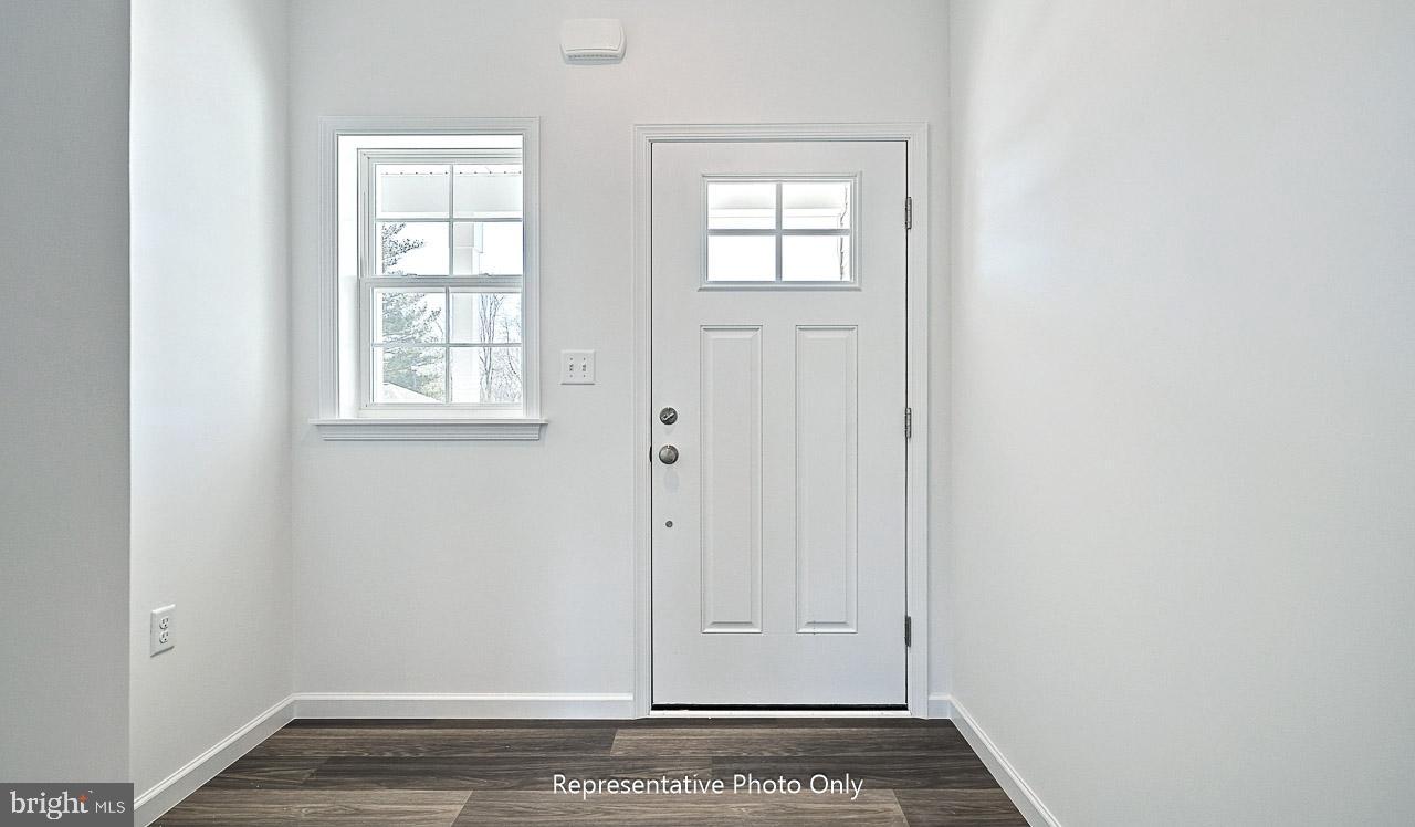 THE TOWNES AT BRIAR CREEK - Residential