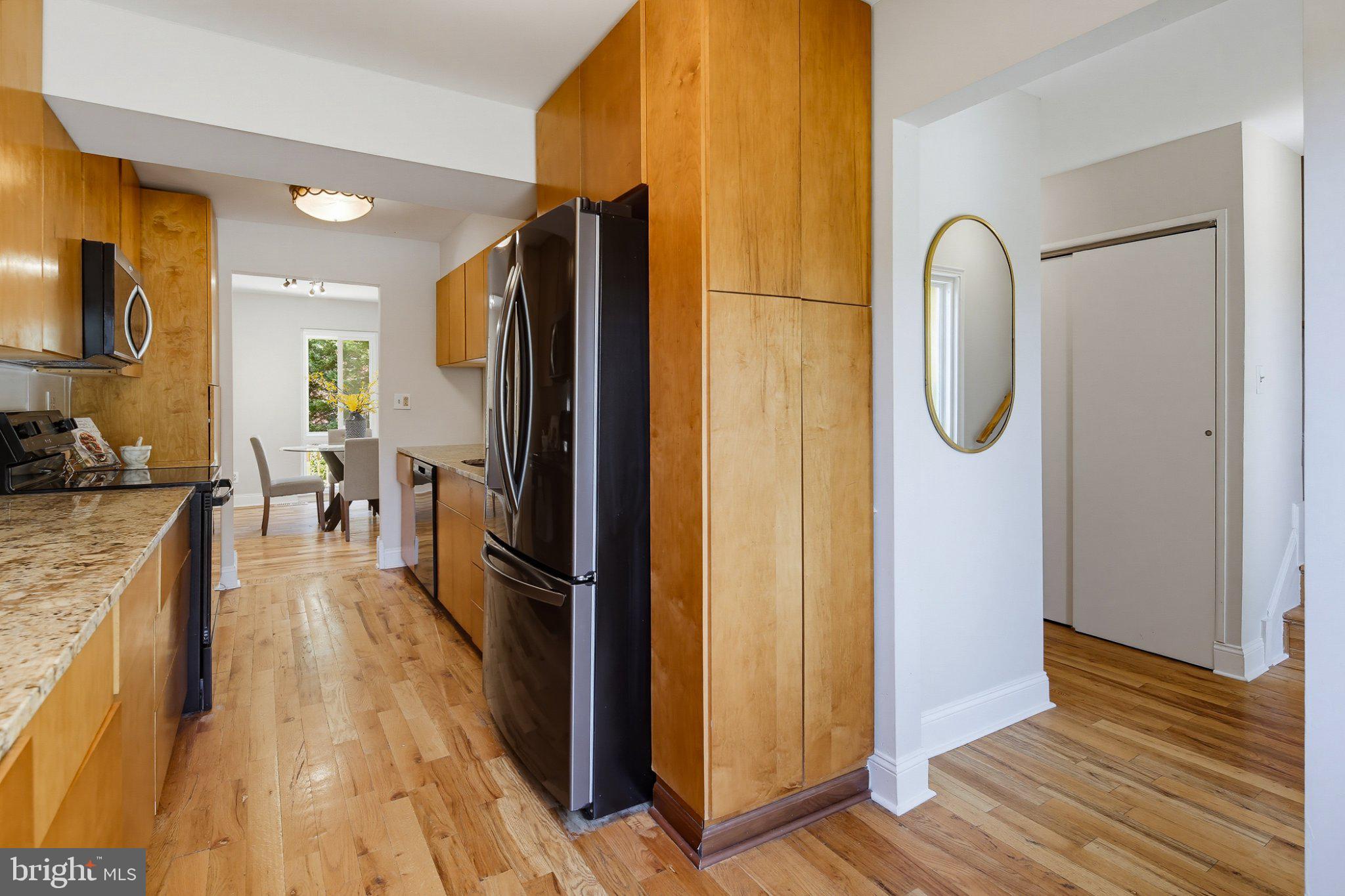 MILL CREEK - Residential