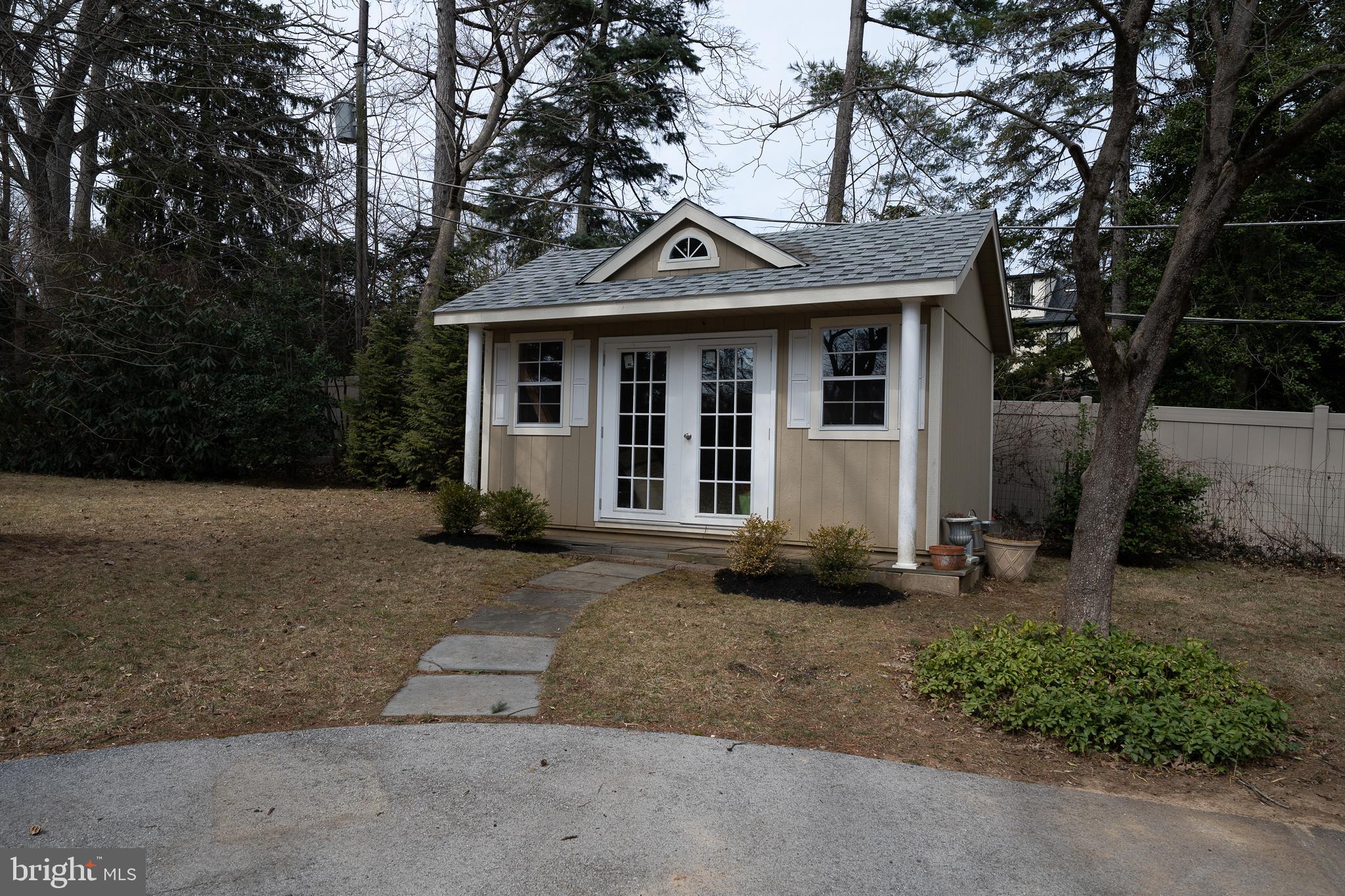 BRYN MAWR - Residential