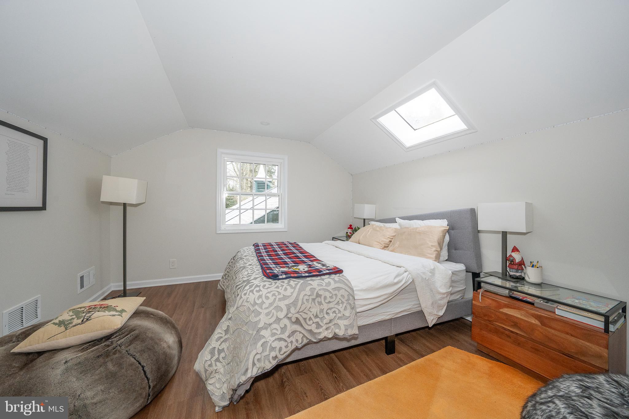 BRYN MAWR - Residential
